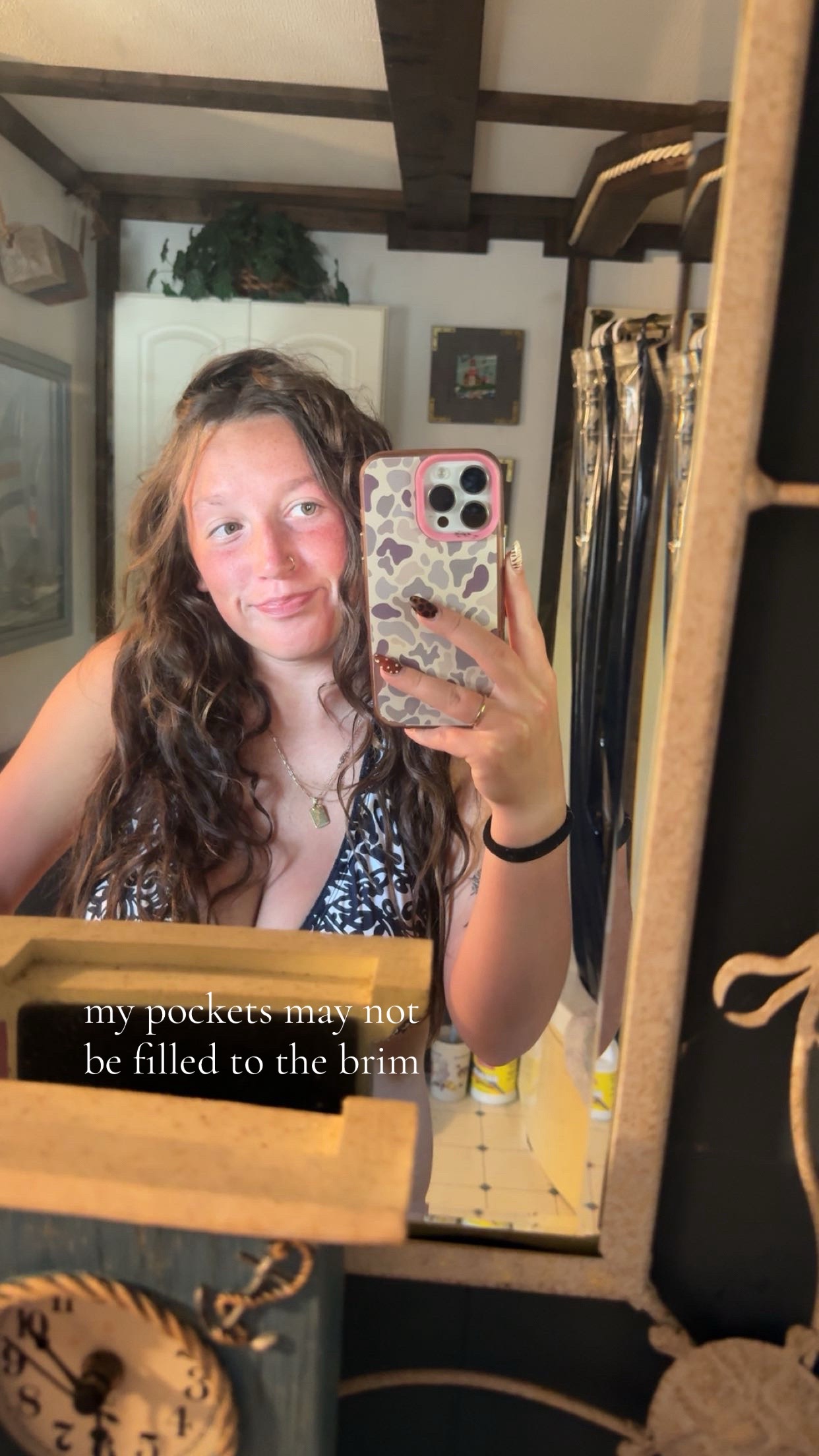 @️