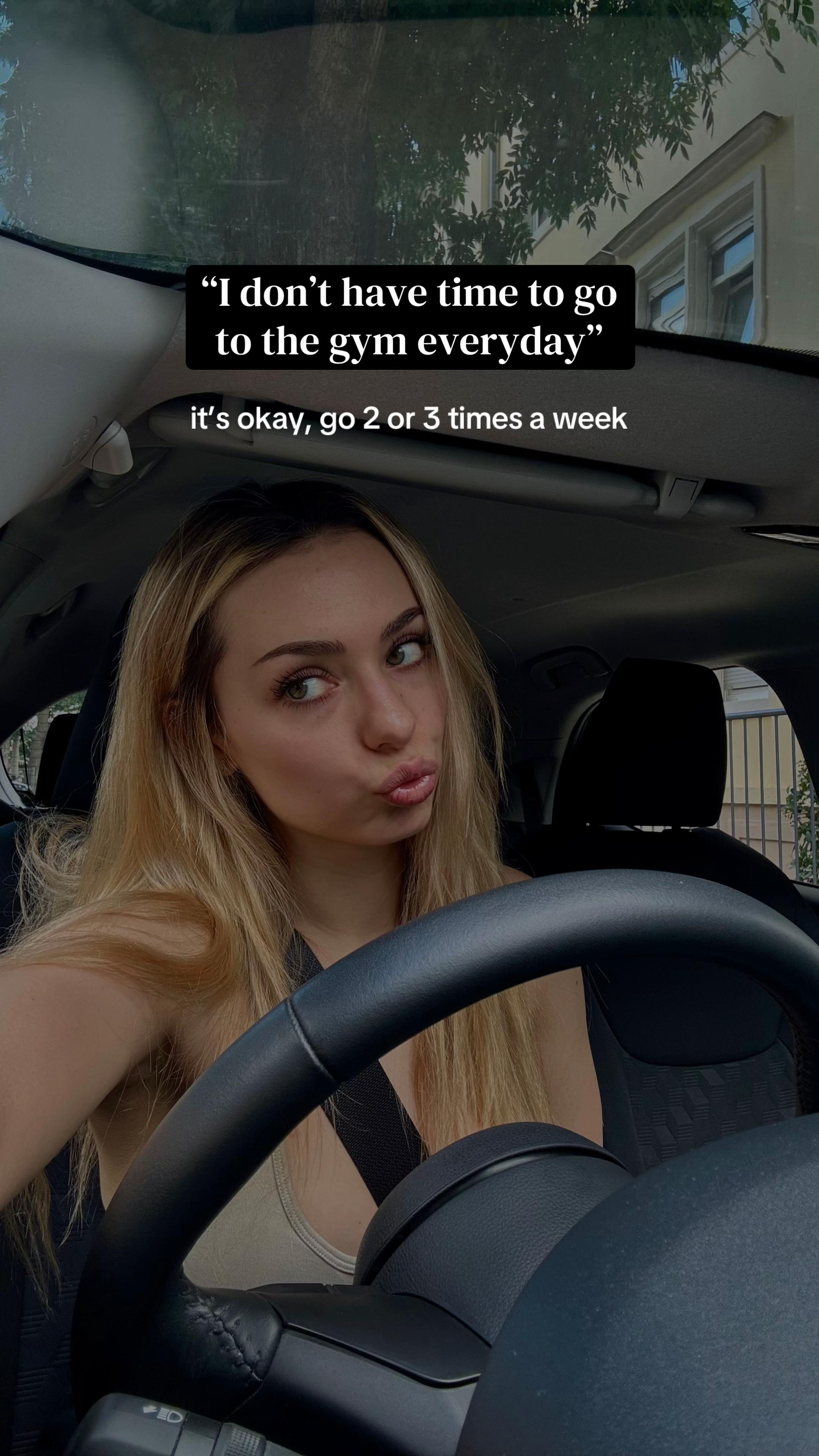 @𝑵𝒂𝒕𝒂𝒍𝒊𝒆 | fitness coach