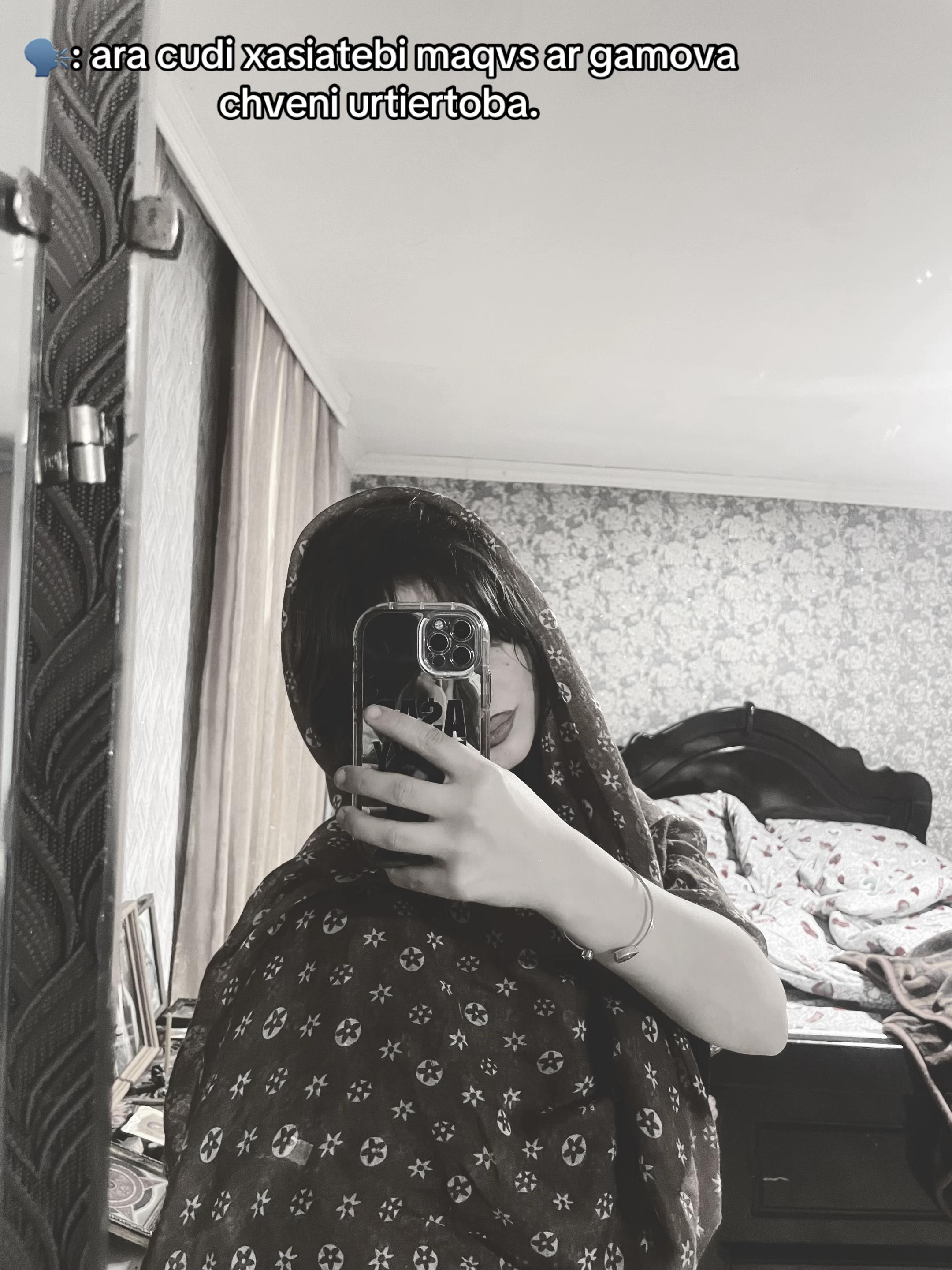 @chikaaa