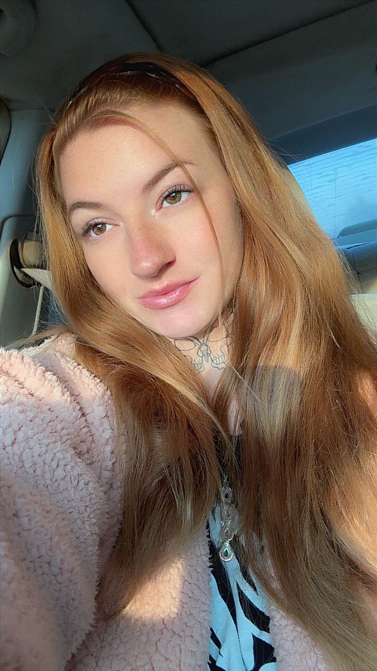 @CourtneyMarie222