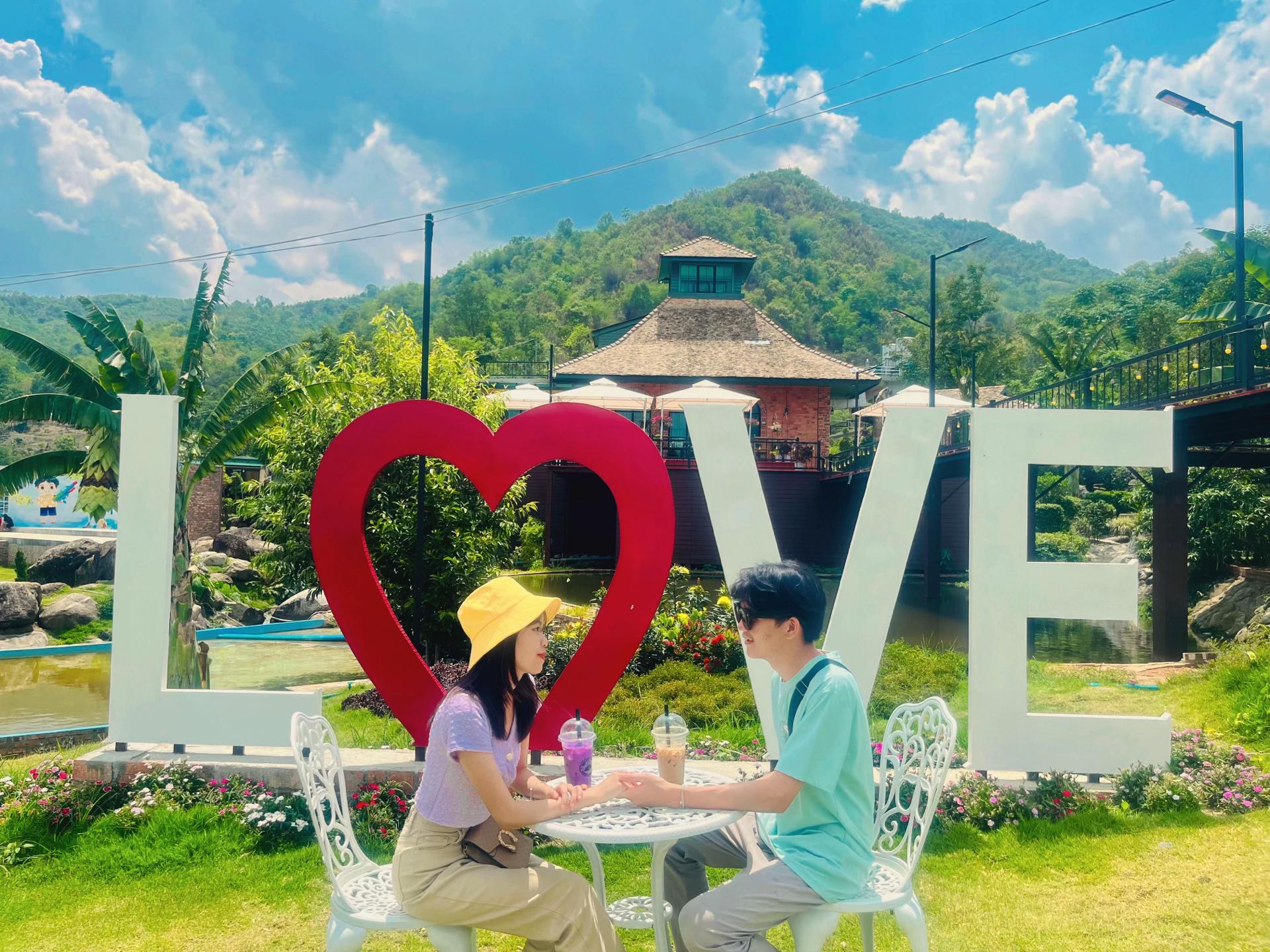 @โโโ๐ซ