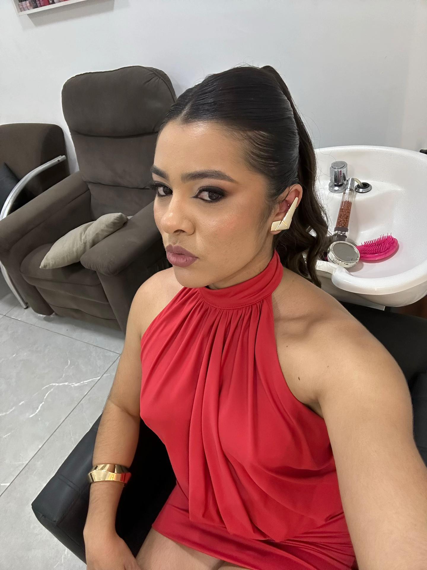 @isabellafigueired57