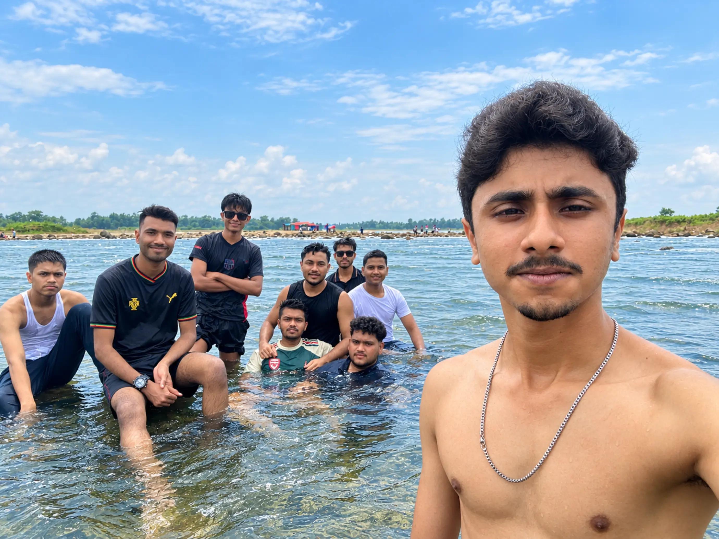 @𝑴𝒓.𝑺𝒐𝒖𝒓𝒂𝒗🇧🇩