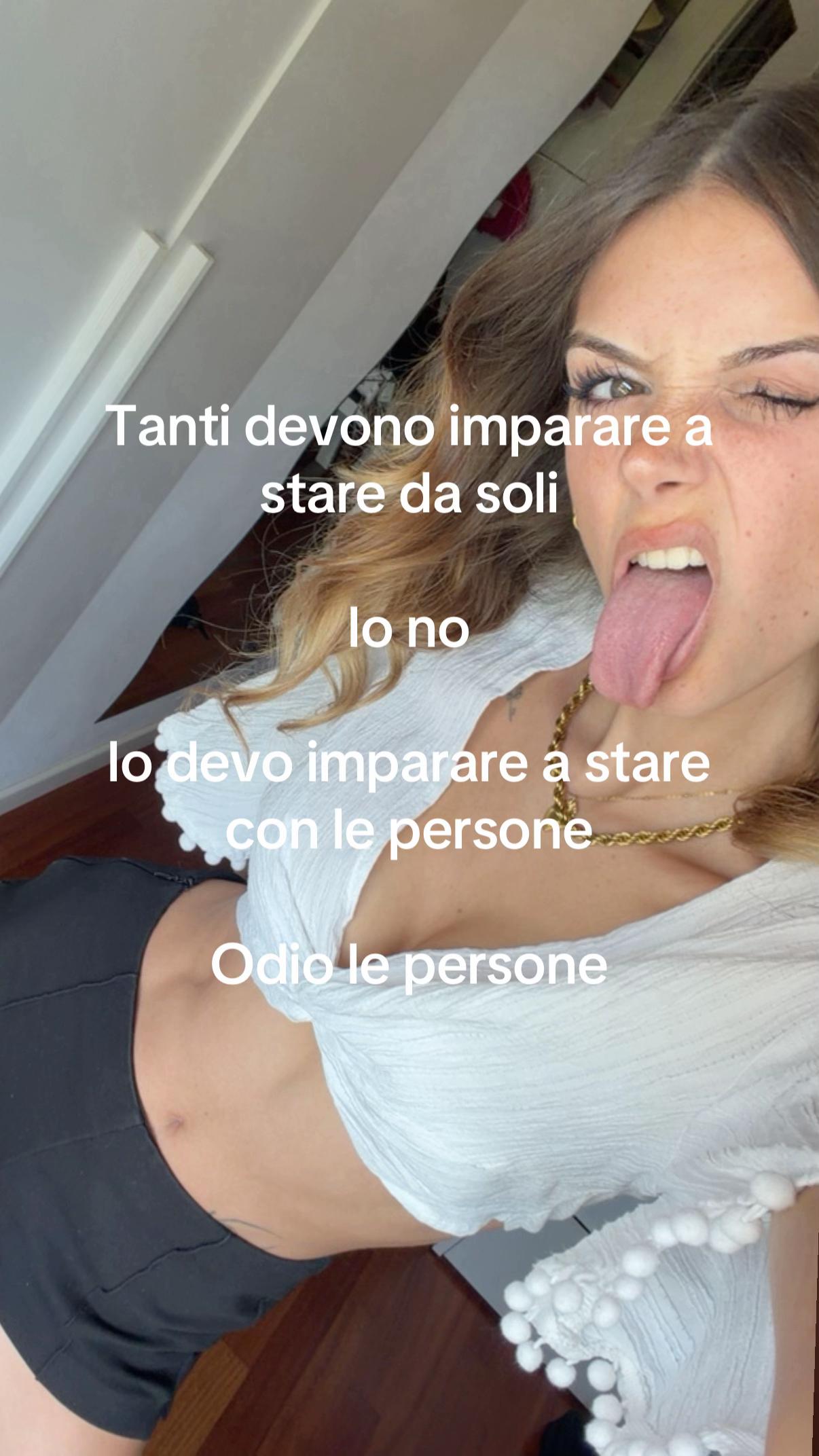 @martina🌸