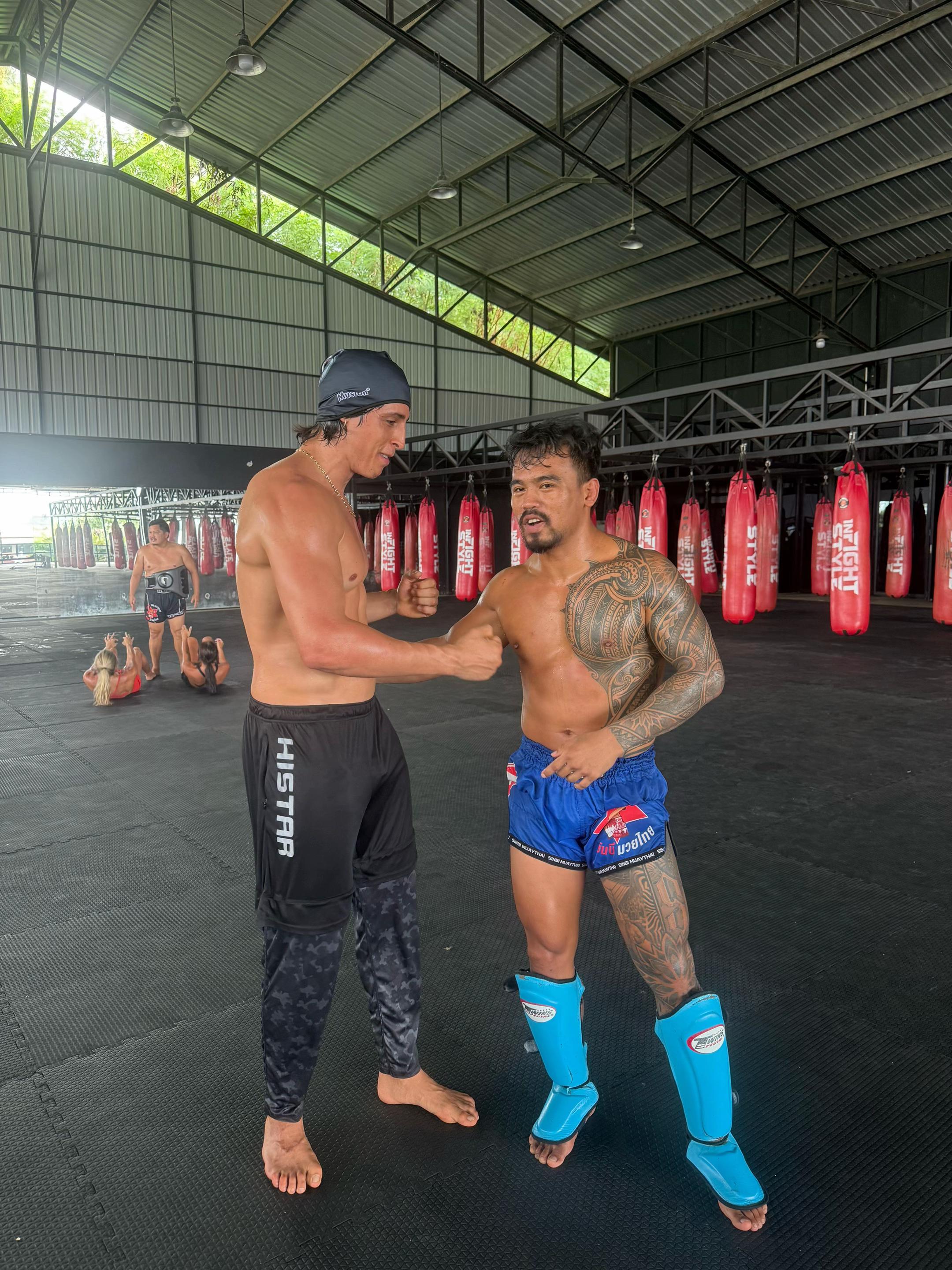@James Sinbimuaythai shop