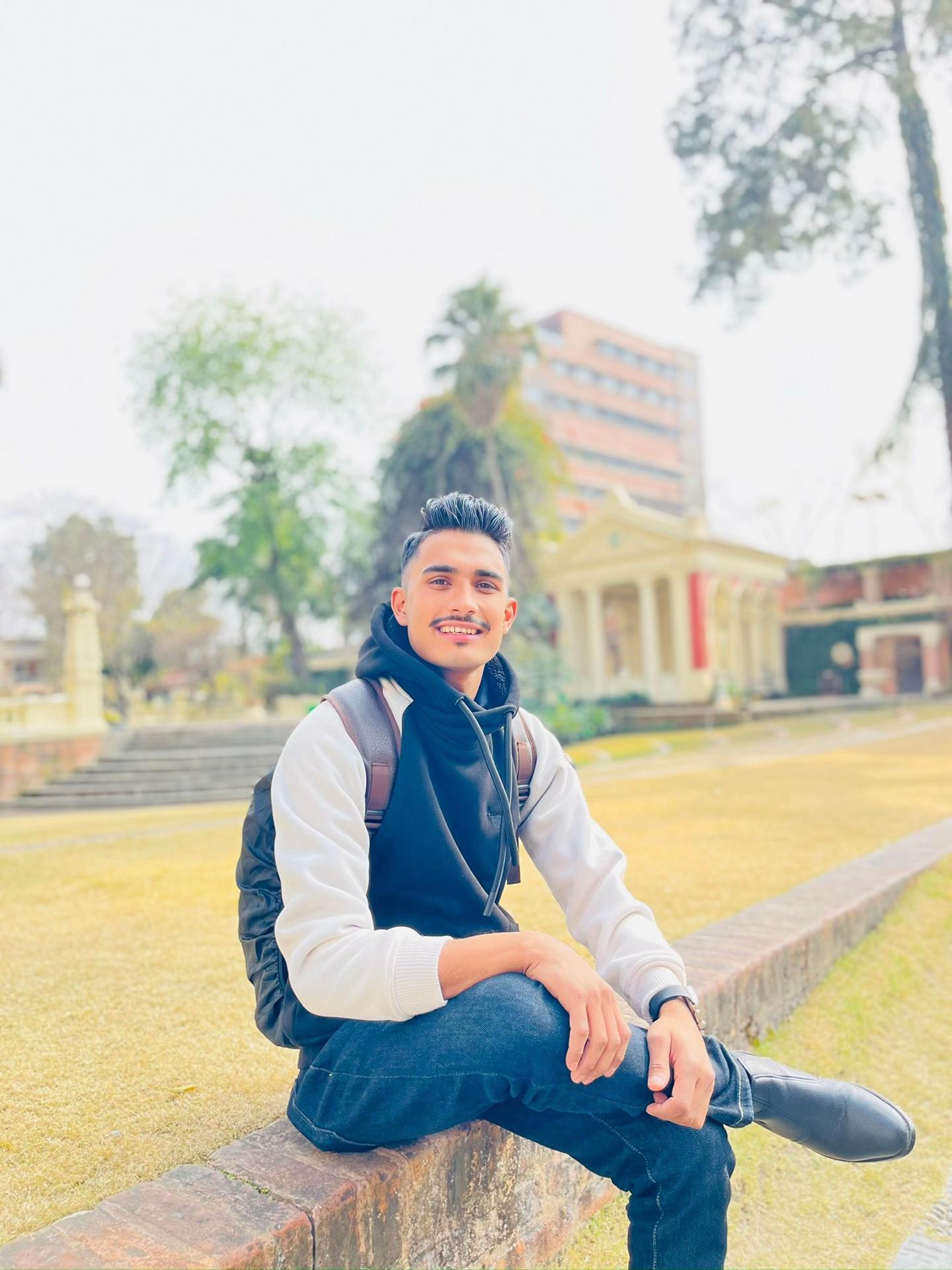 @🇯🇵ओखलढुंगे निराजन🇳🇵❤️