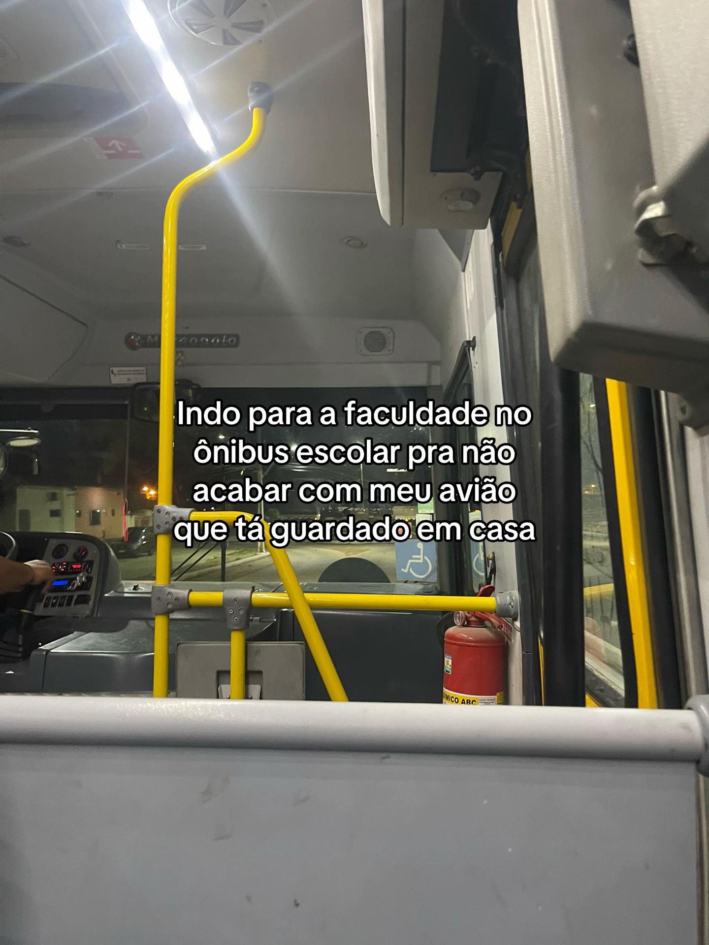 @Kauanny