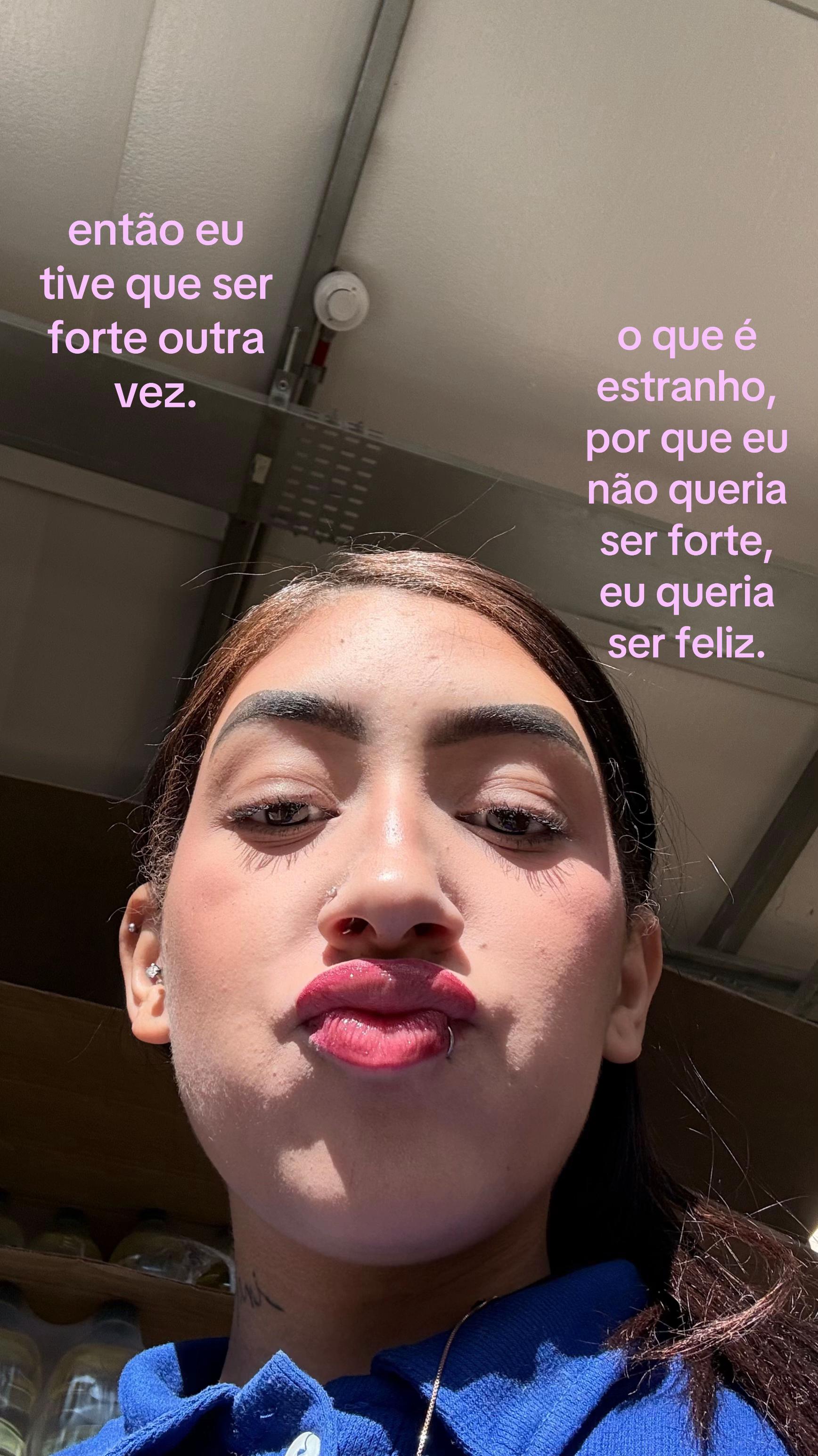 @_vitoriasoaressz