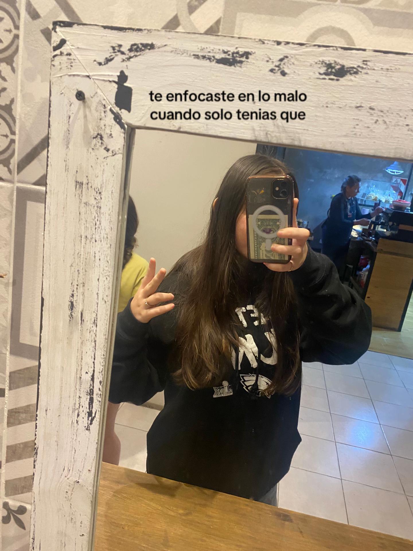 @m4l3e !! ★🎩♣️