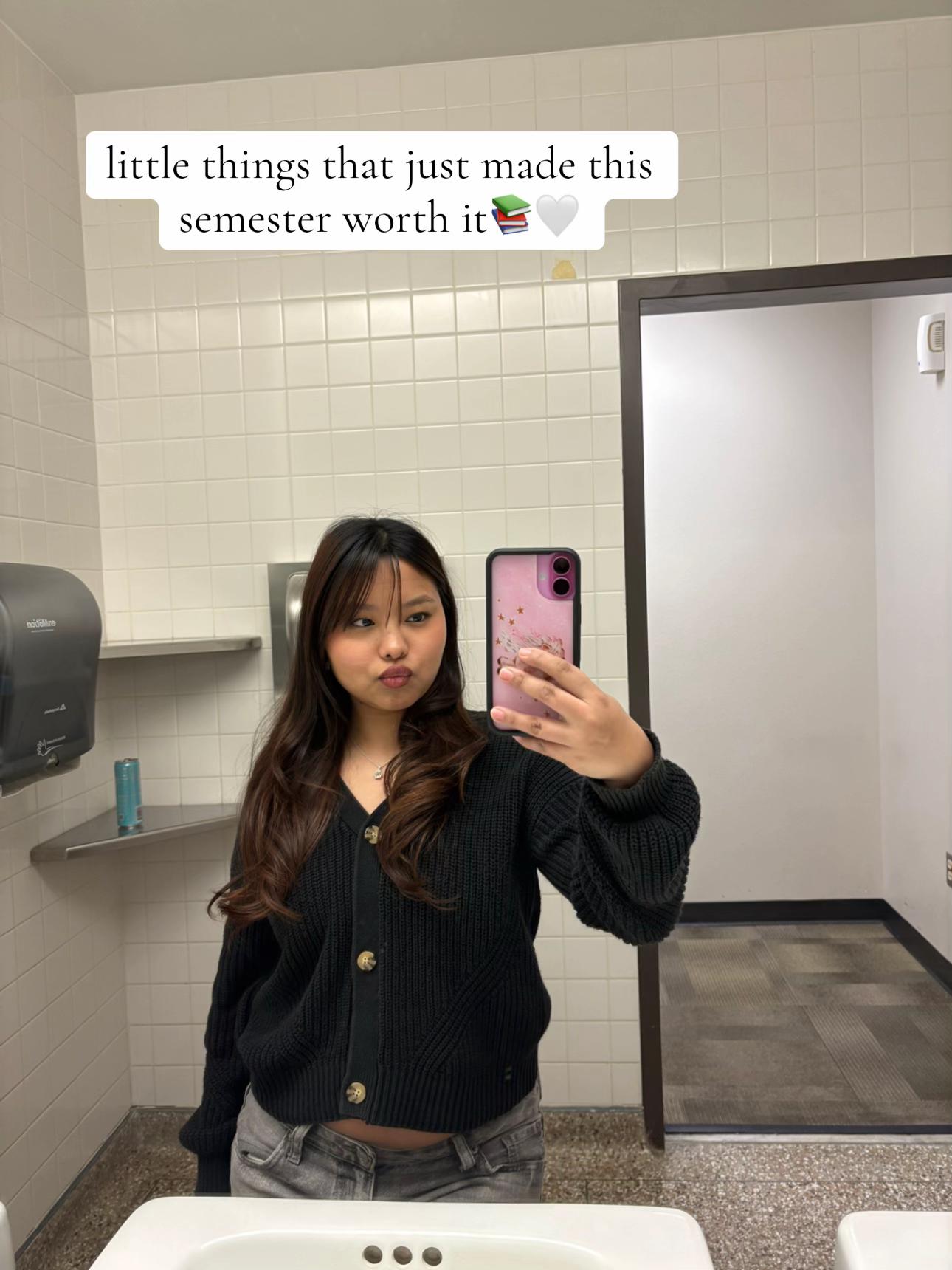 @DEEPSHIKA 🧸