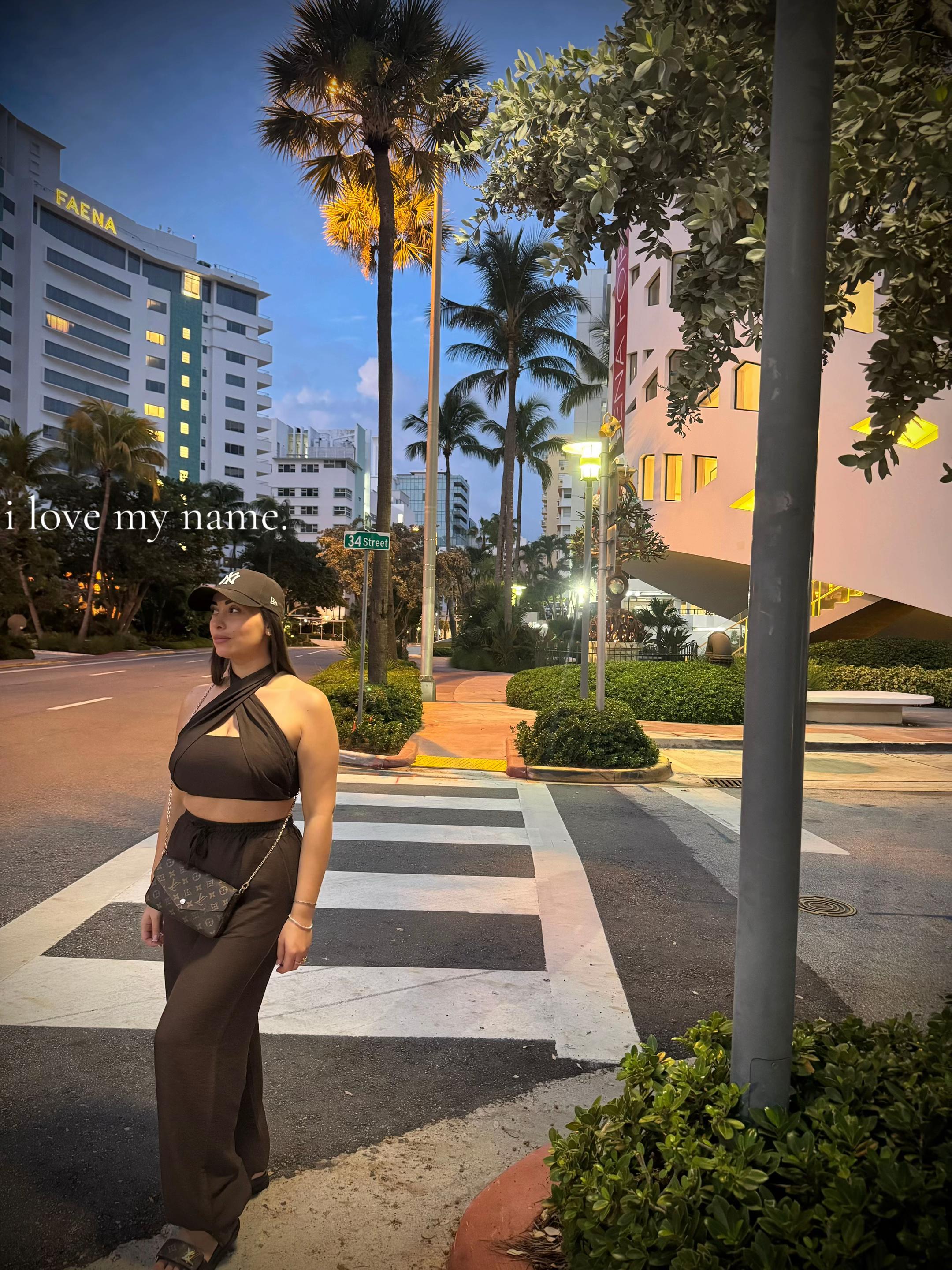 @&bull;𝐄𝐋𝐄𝐍𝐀&bull;
