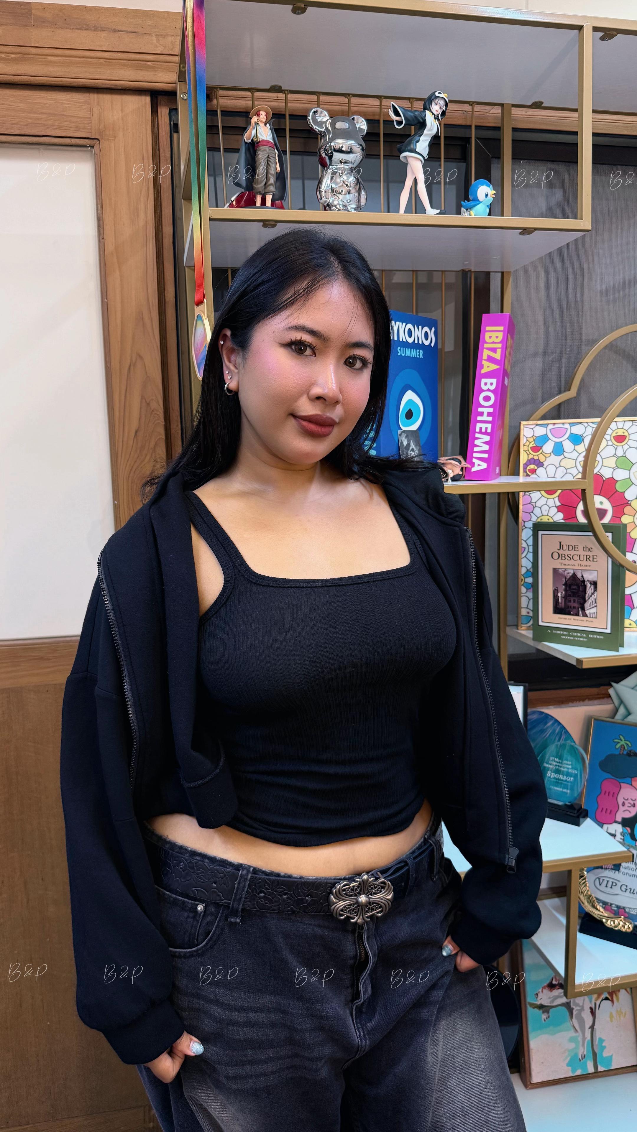 @Bongo piercing 🐬