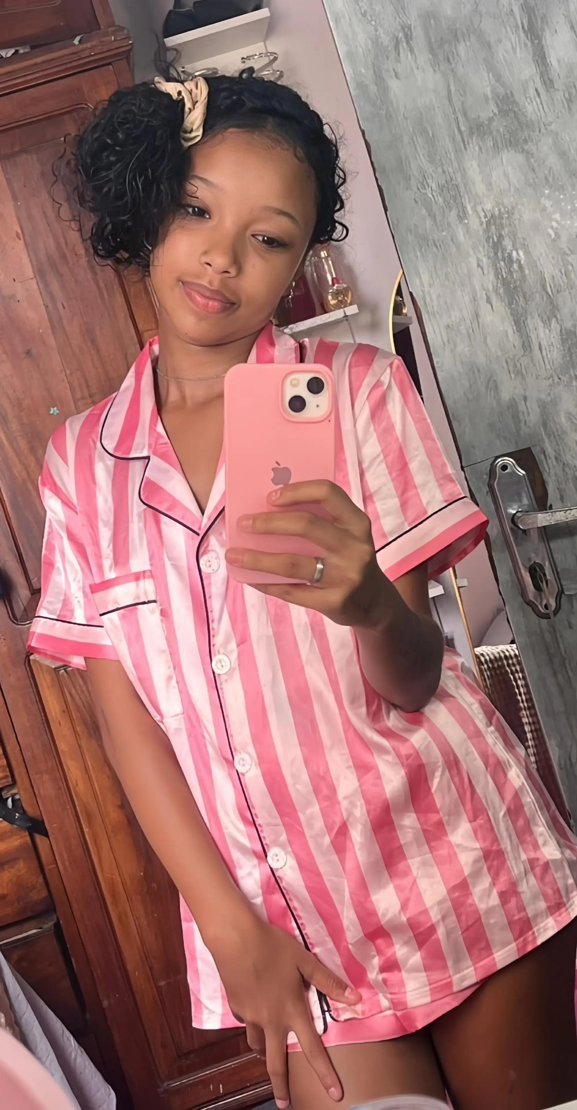 @JENNIFER MONIQUE