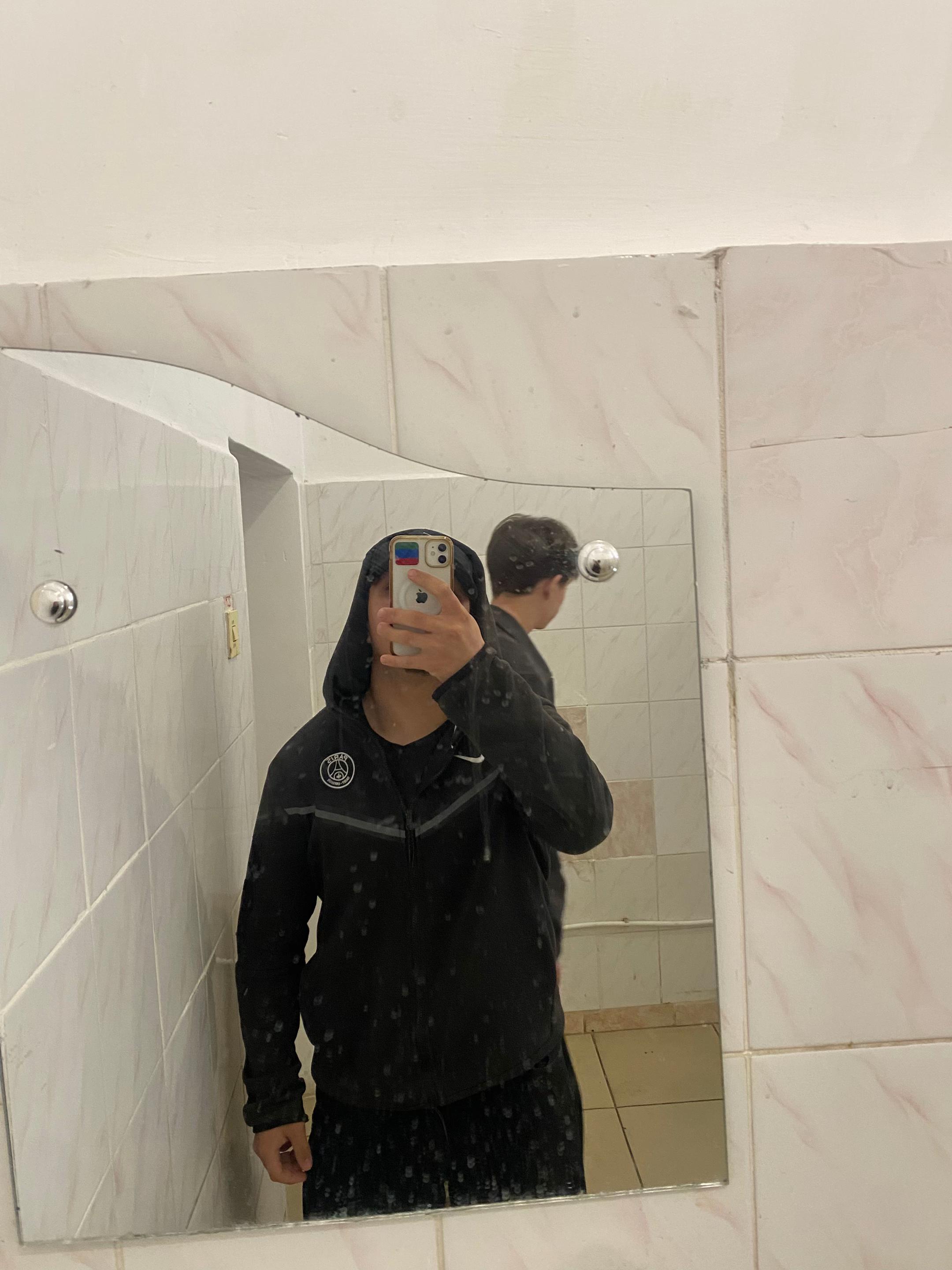 @BOP_001