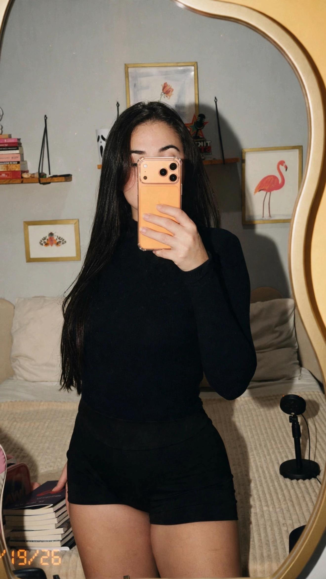 @𓇼🦩 Pri 🦩𓇼