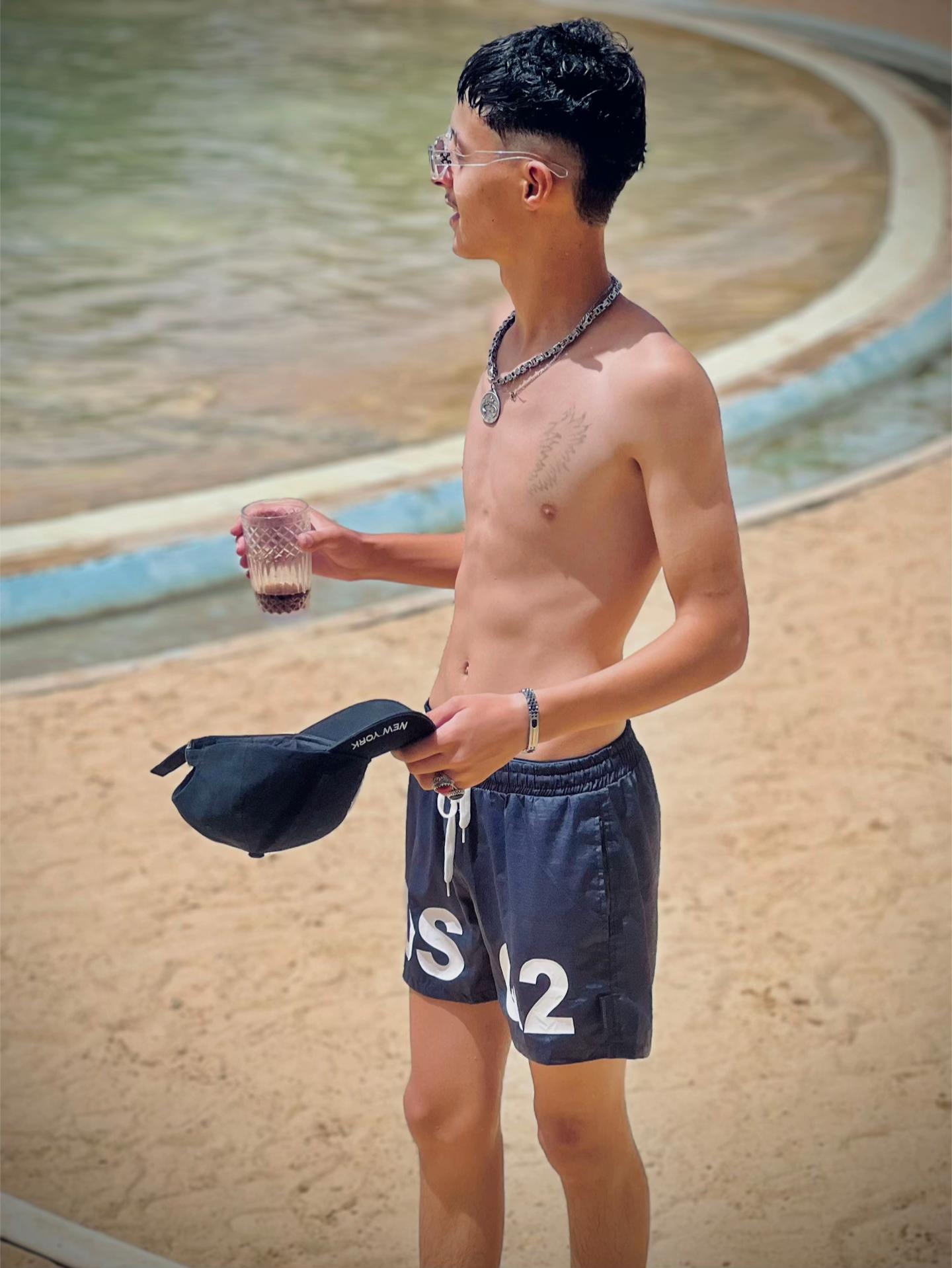 @๐ฆ