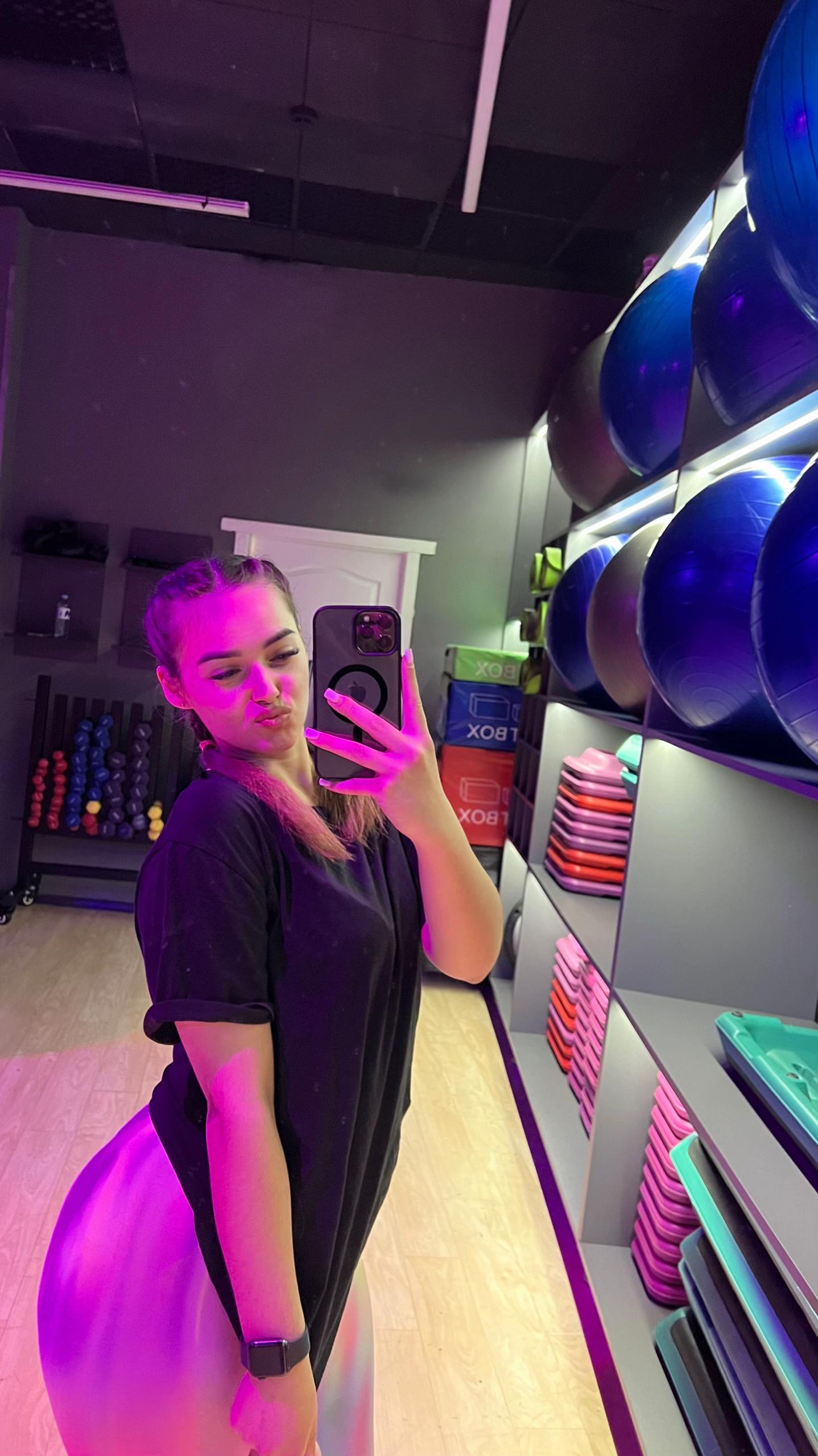 @Marionela G