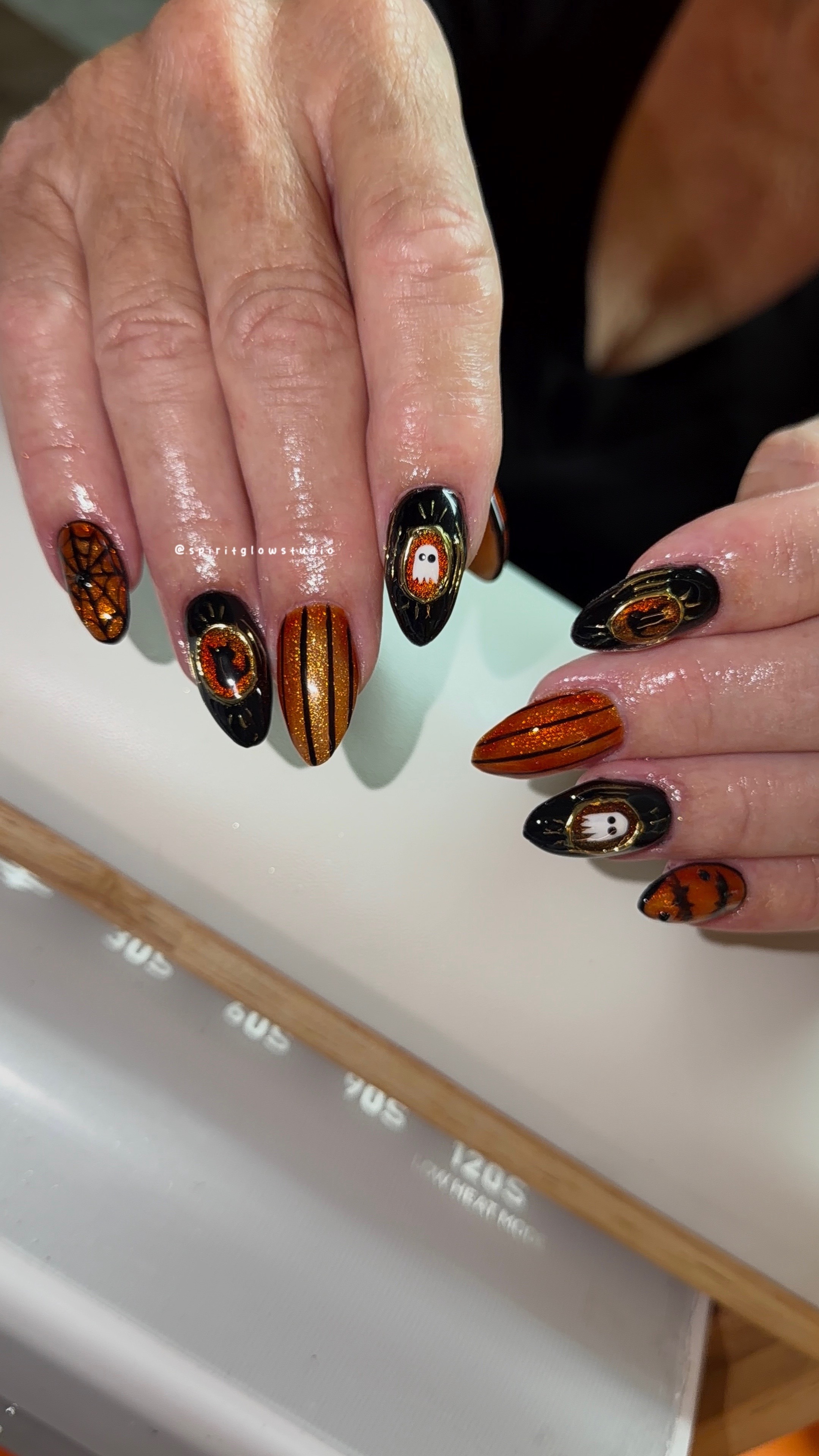 @GREELEY,CO Nail Tech & Waxer โจ