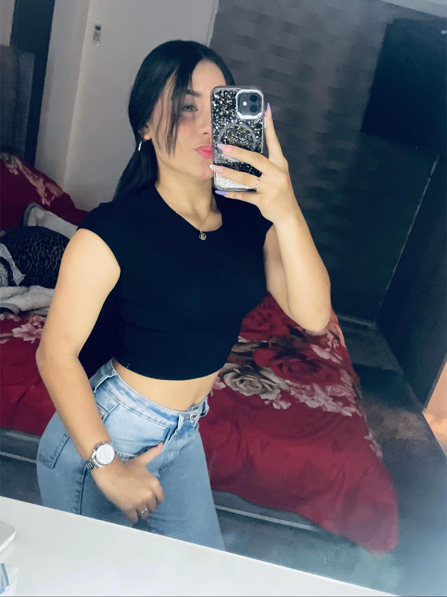 @danaela