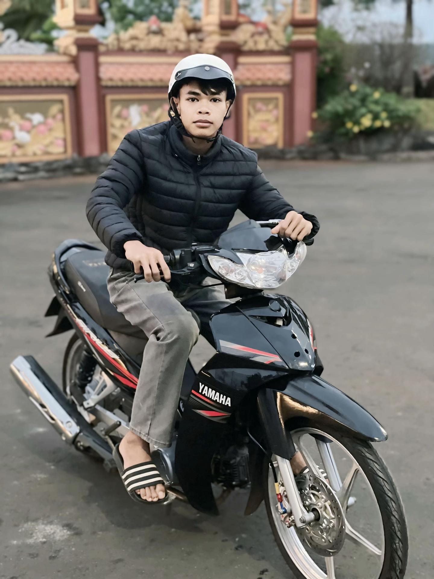 @yanhh🗿