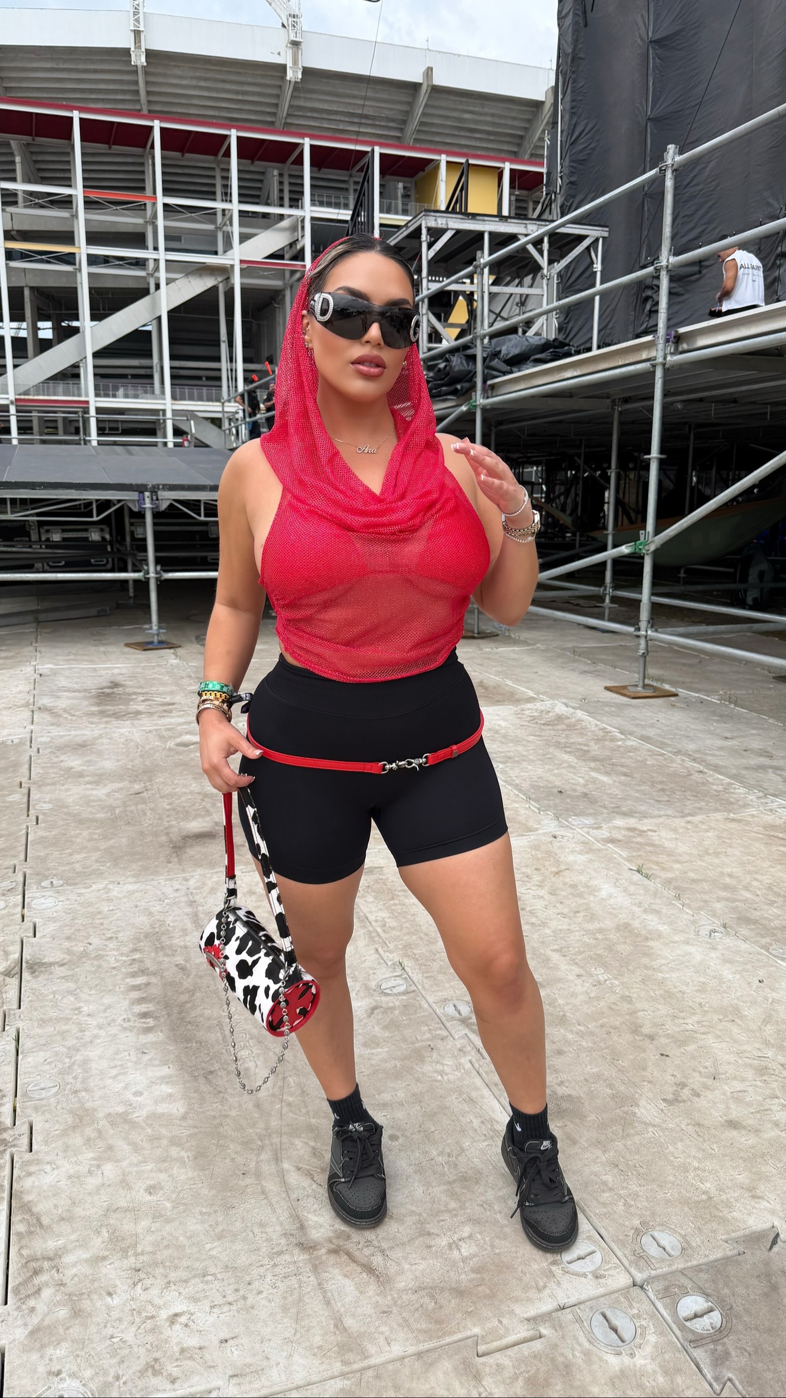@AraQueenBae