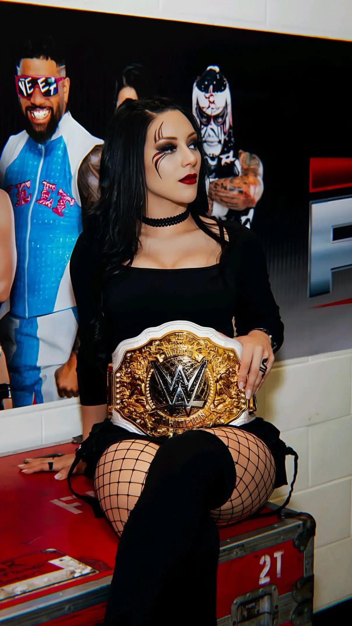 @Stephanie Vaquer Fanpage 🇨🇱
