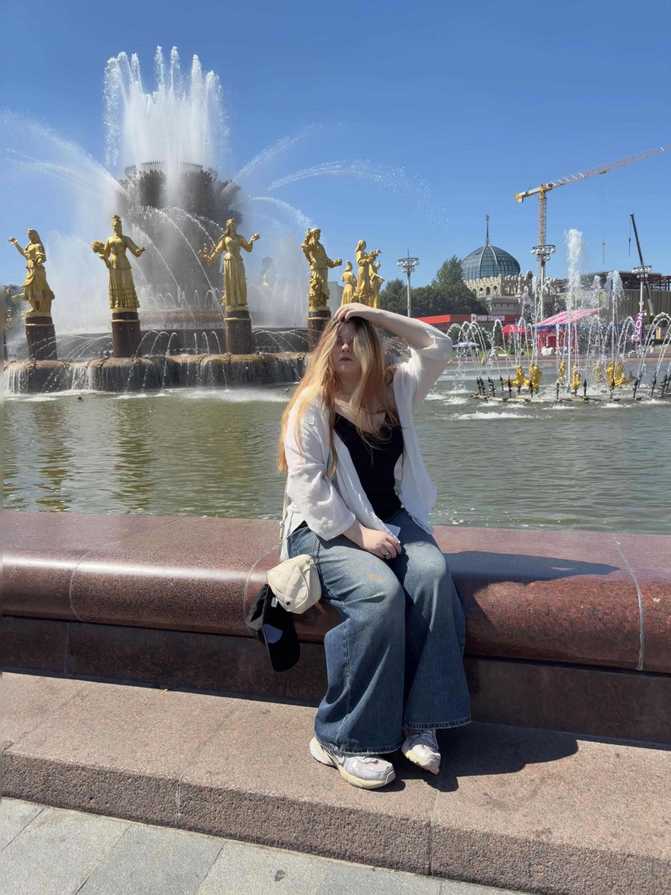 @сашуля нечаева