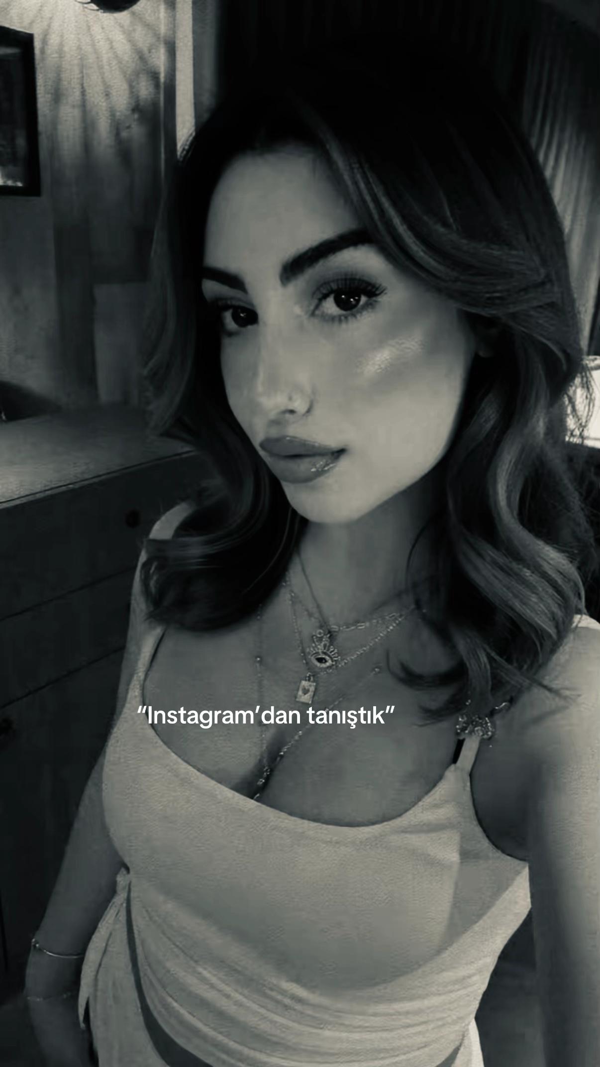 @alyell_