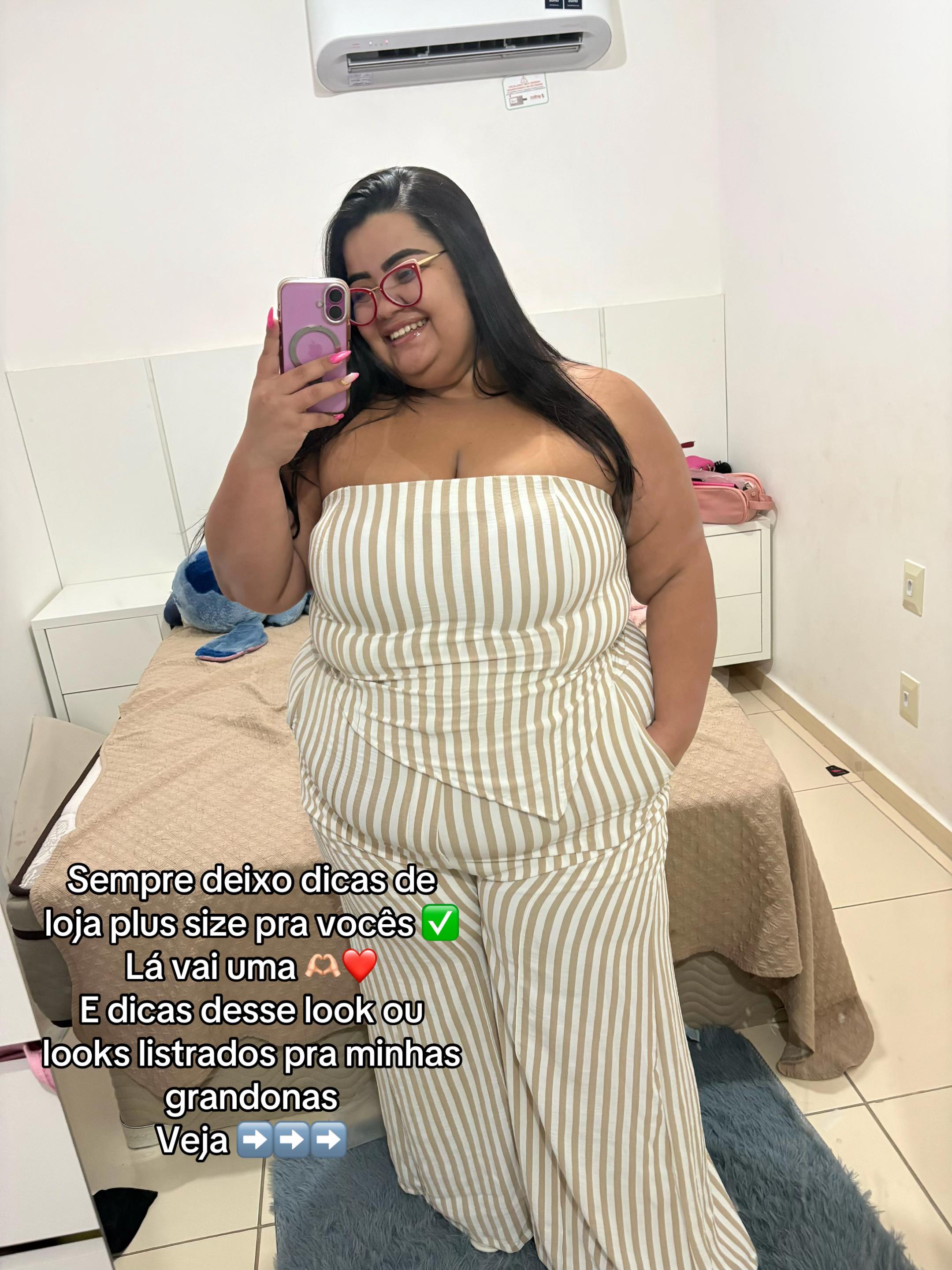 @Juliane Dias Plus size