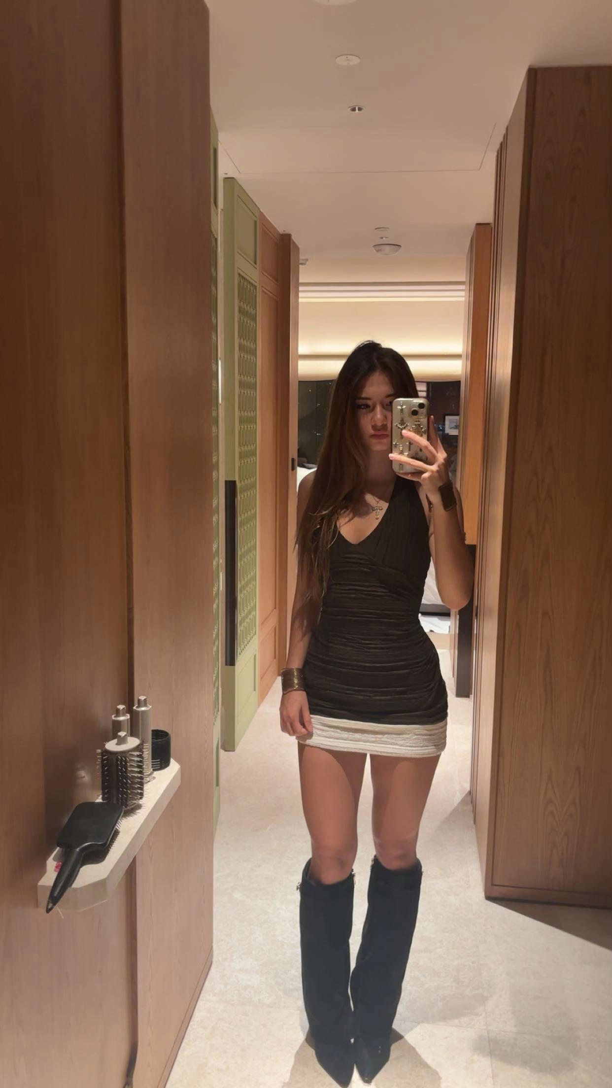 @notmonkeyluvr