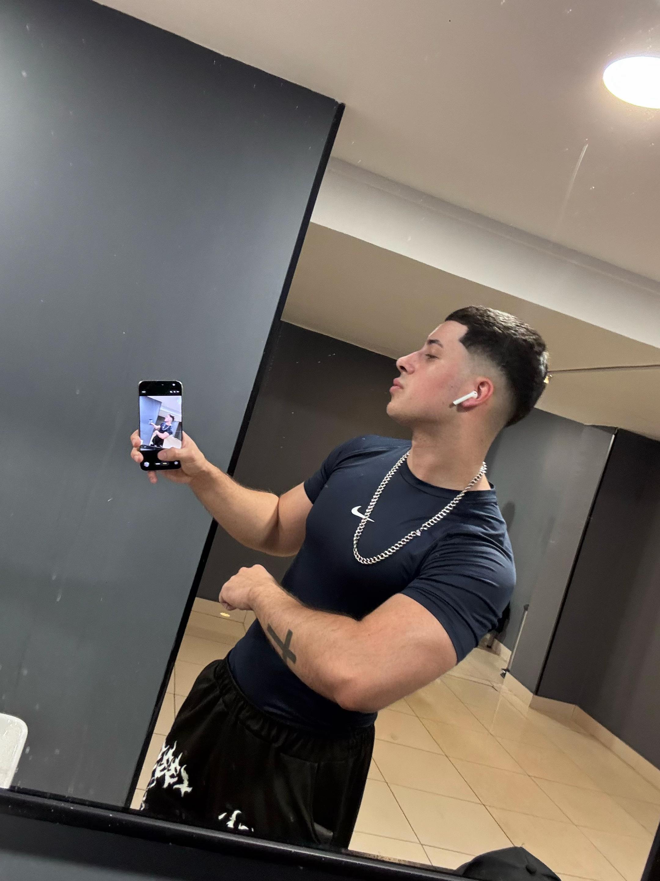 @jvvier