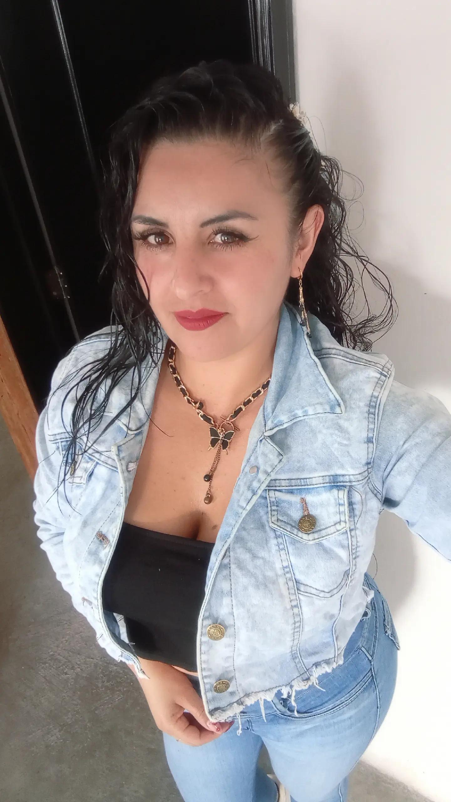 @Anadc✨🍒