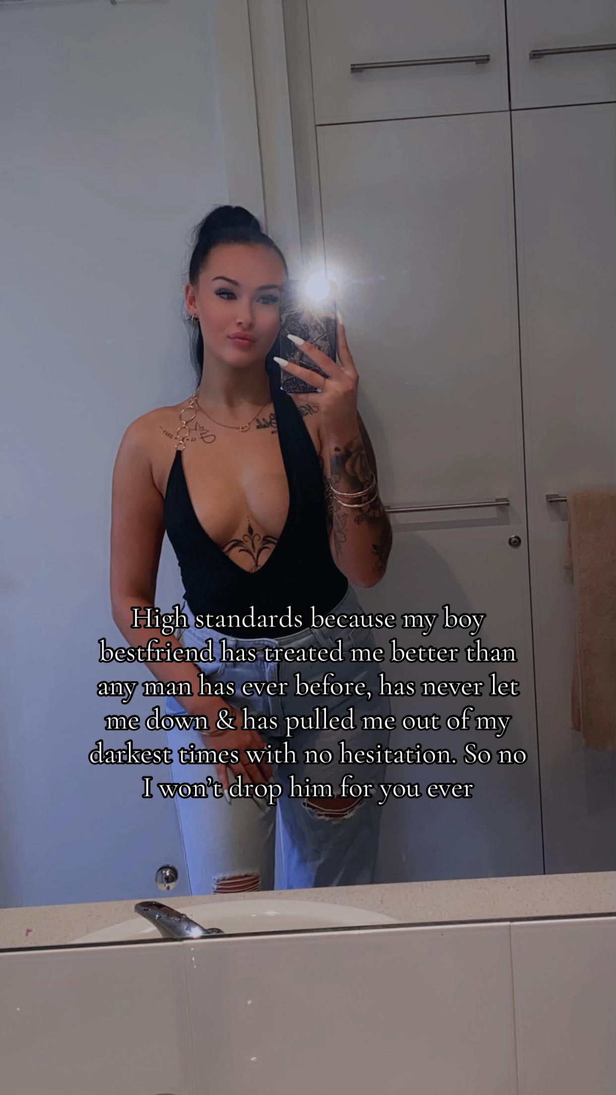 @katelynrosexo