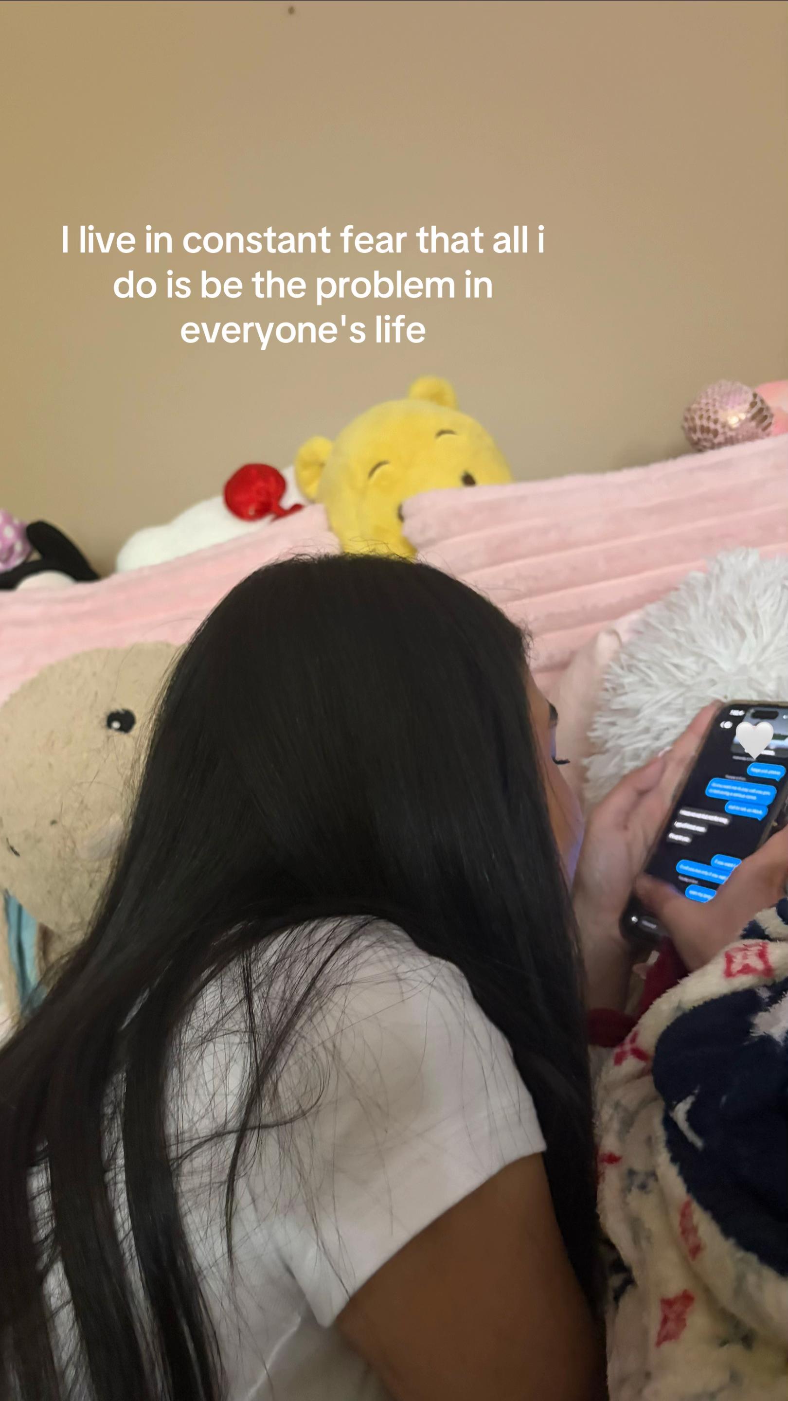 @𝐑