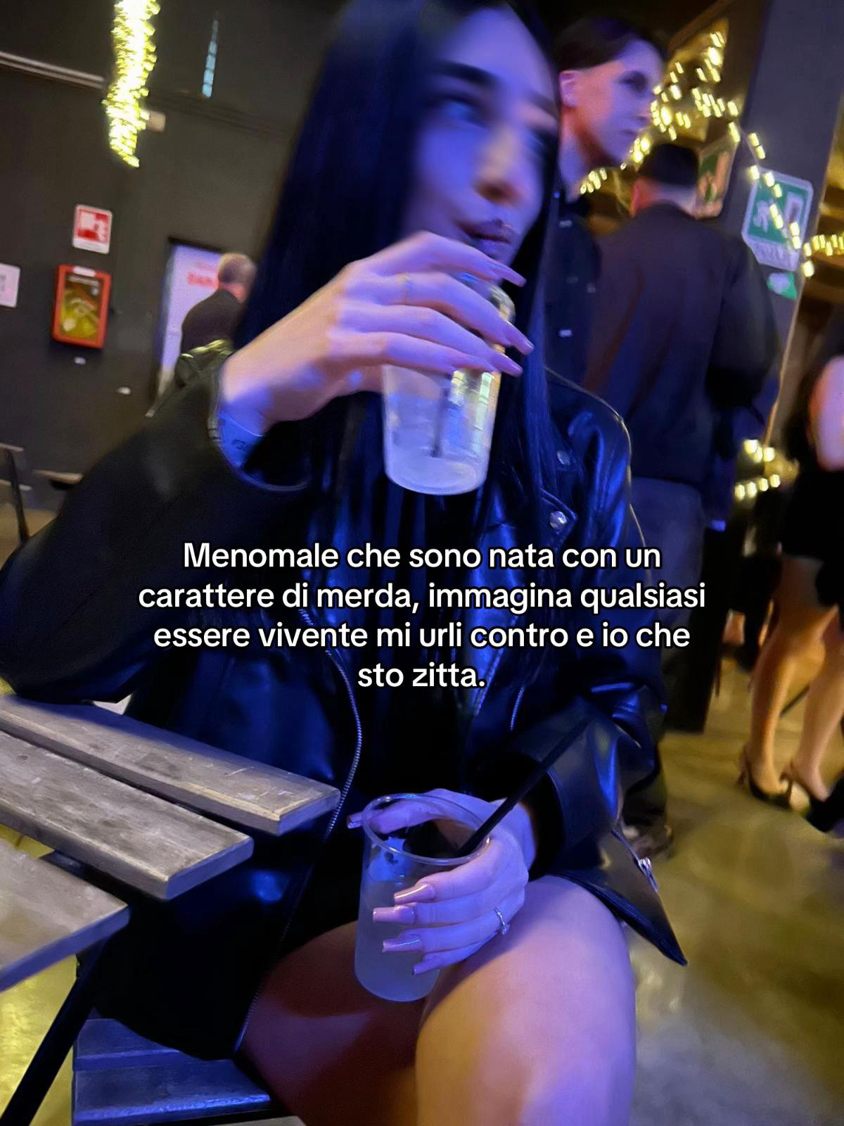 @AngelaYannis