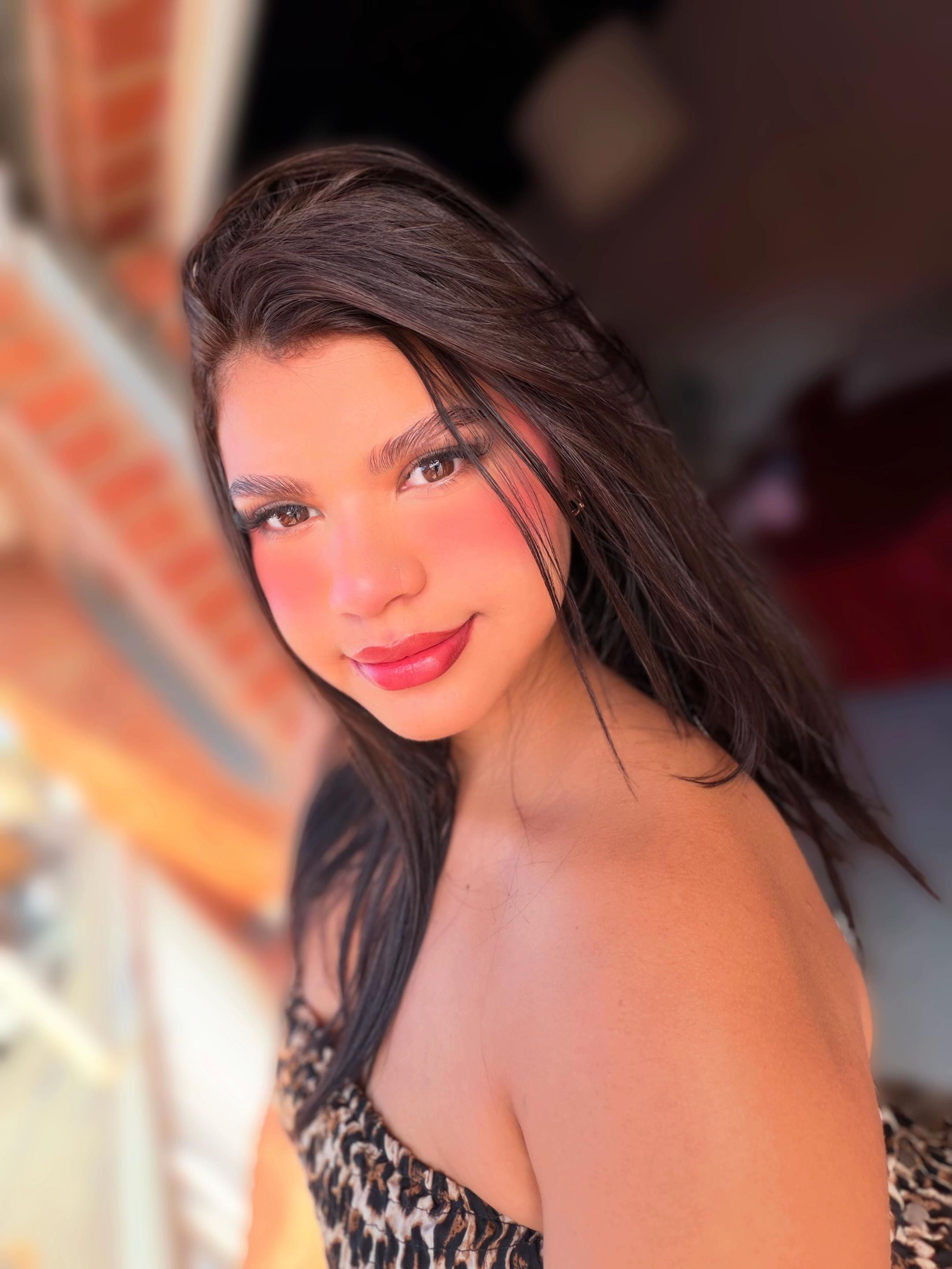 @Ori Romero🤍✨