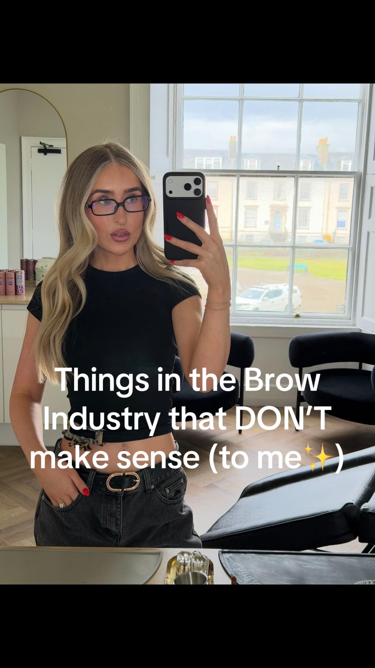 @Courtney | Brow Artist ✨🪞🤍🧋