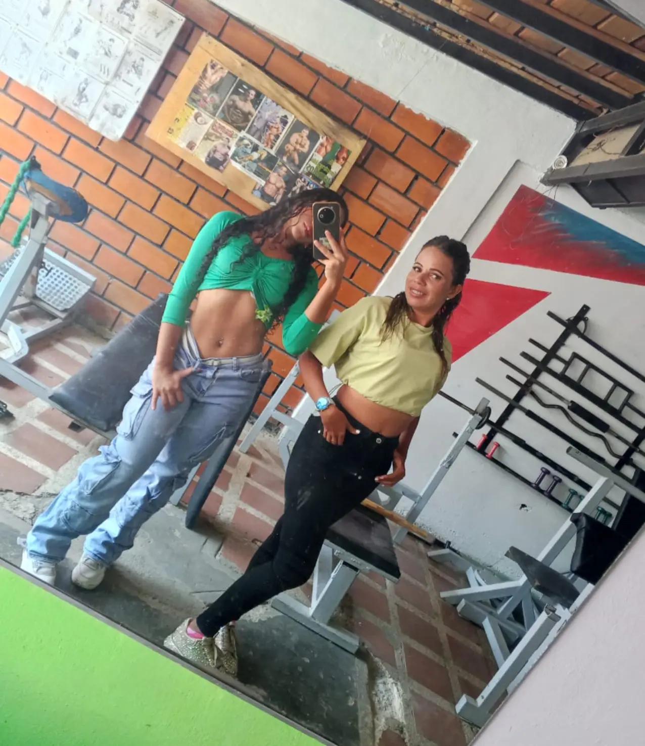 @🍒cami🍒