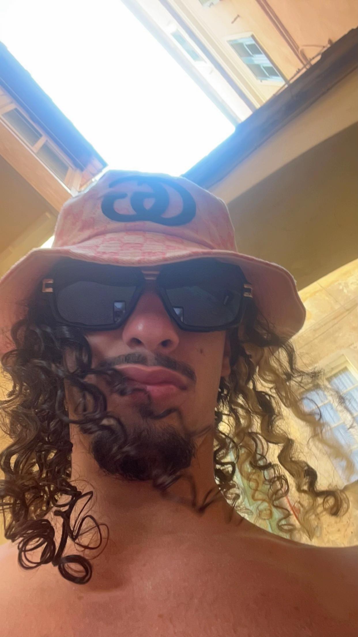 @Alí