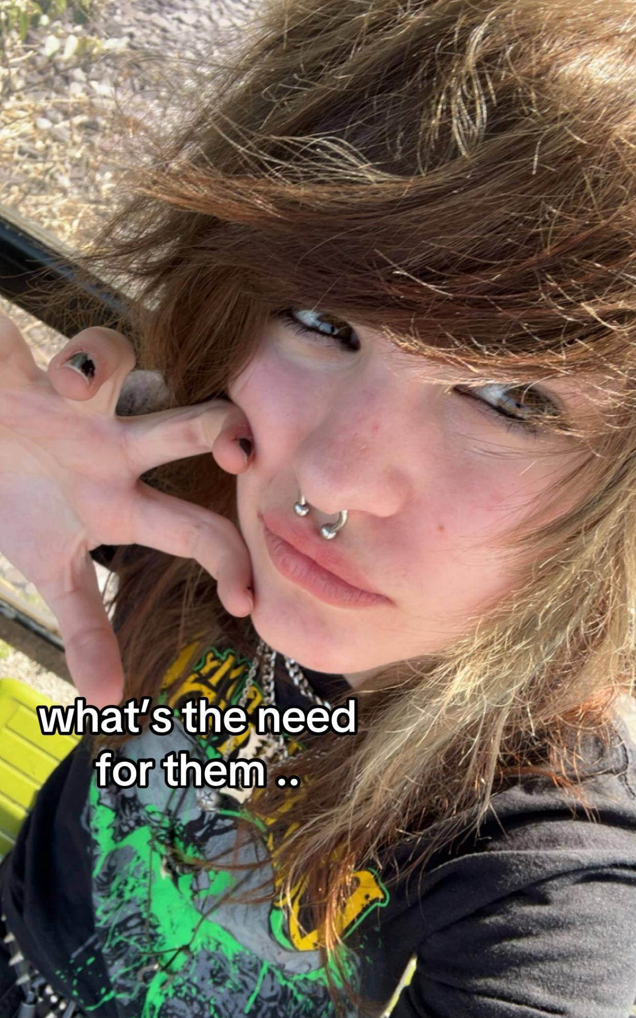 @Evie 🦇🚯🦴