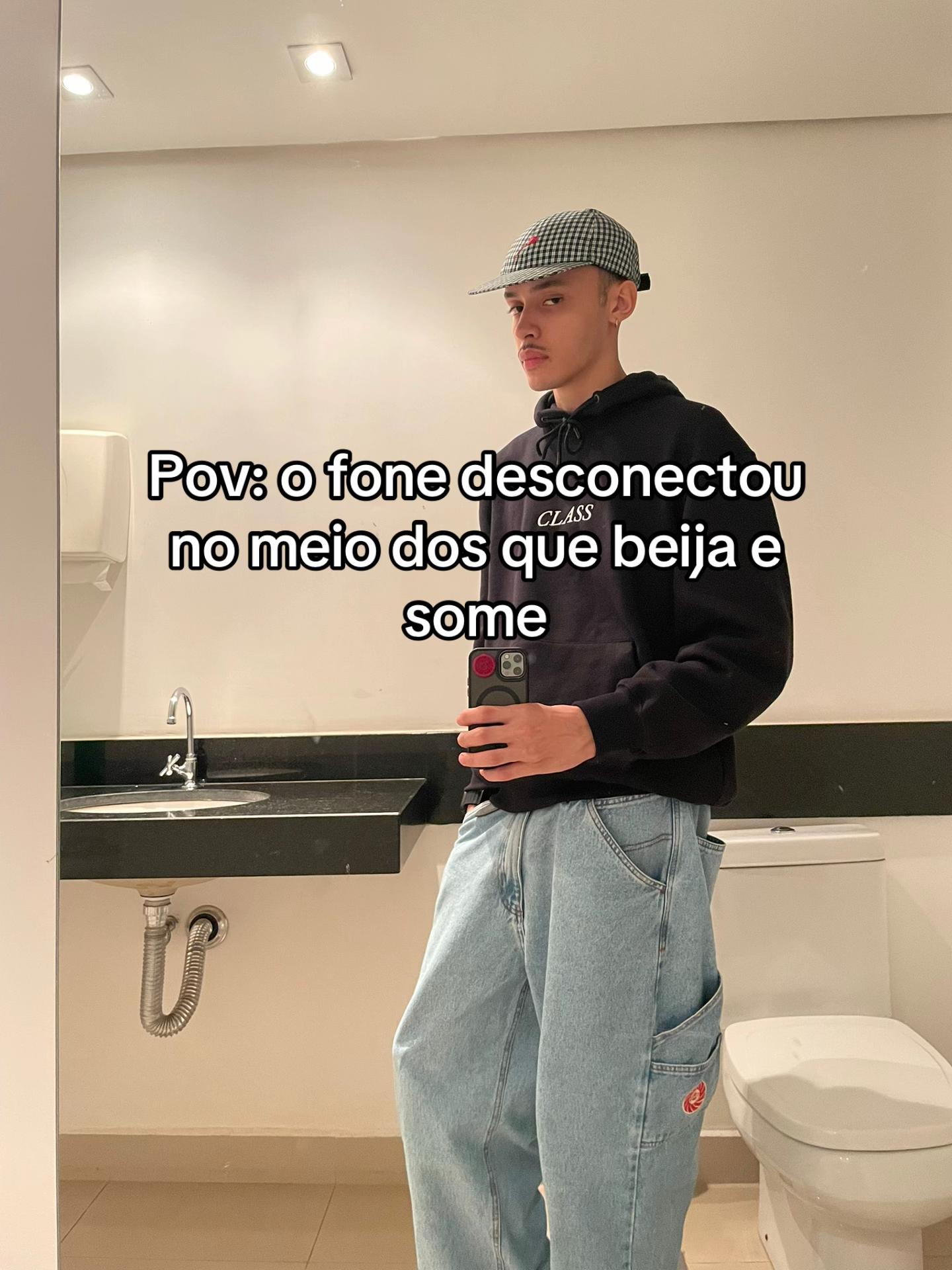 @CRUZZ