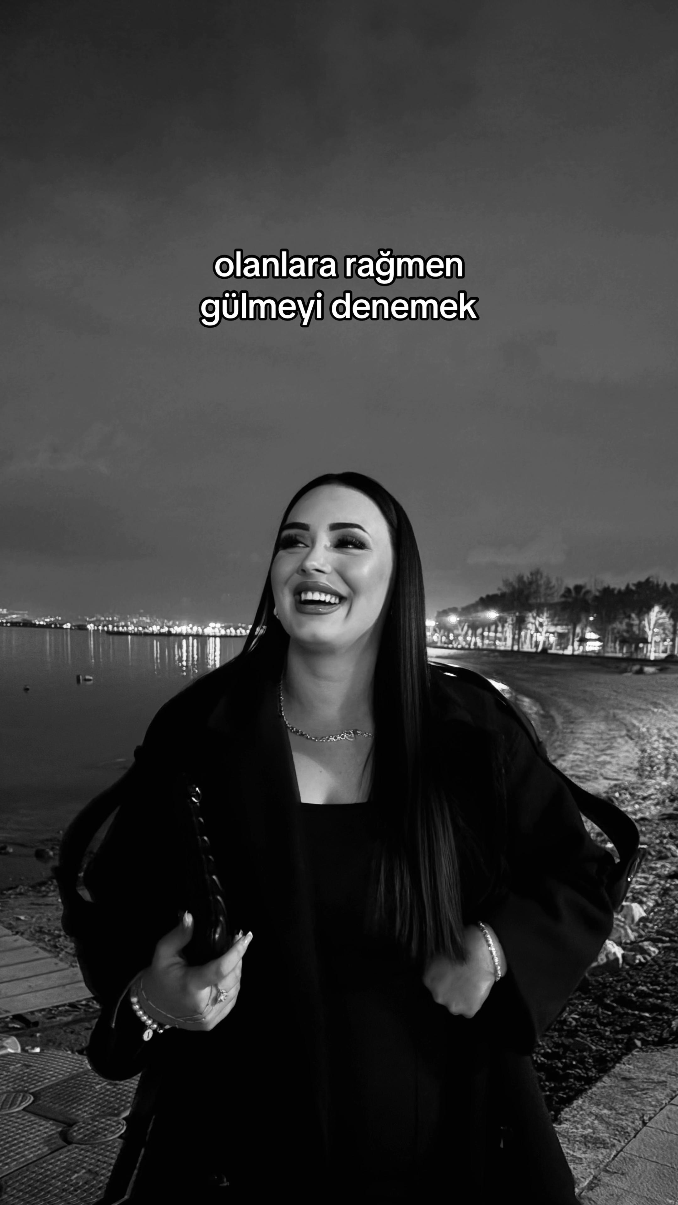@𝓘