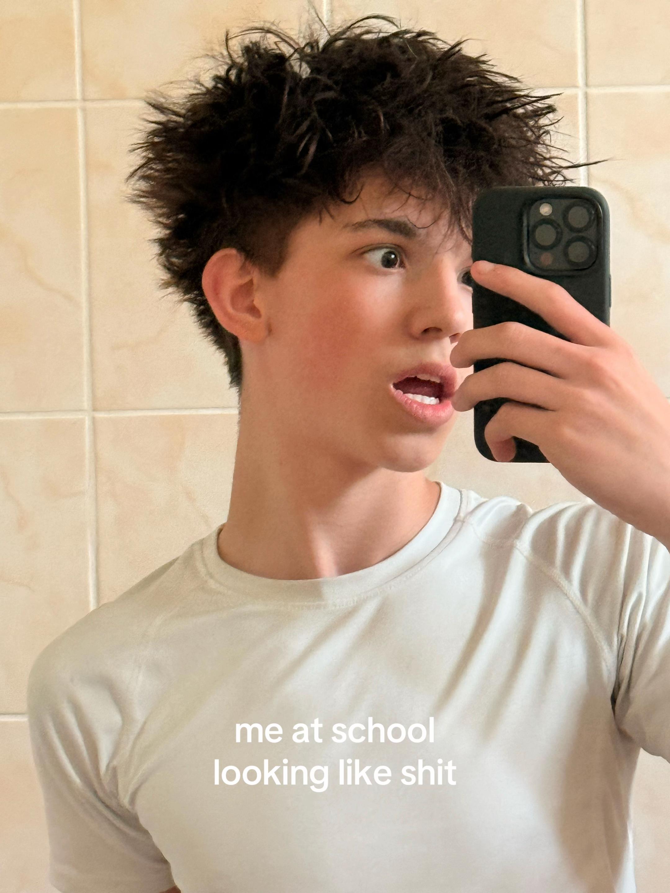 @𝓅𝑒𝓅𝒾