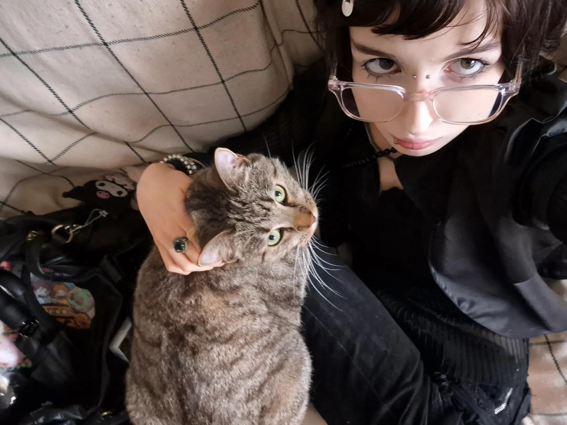 @meowiezx