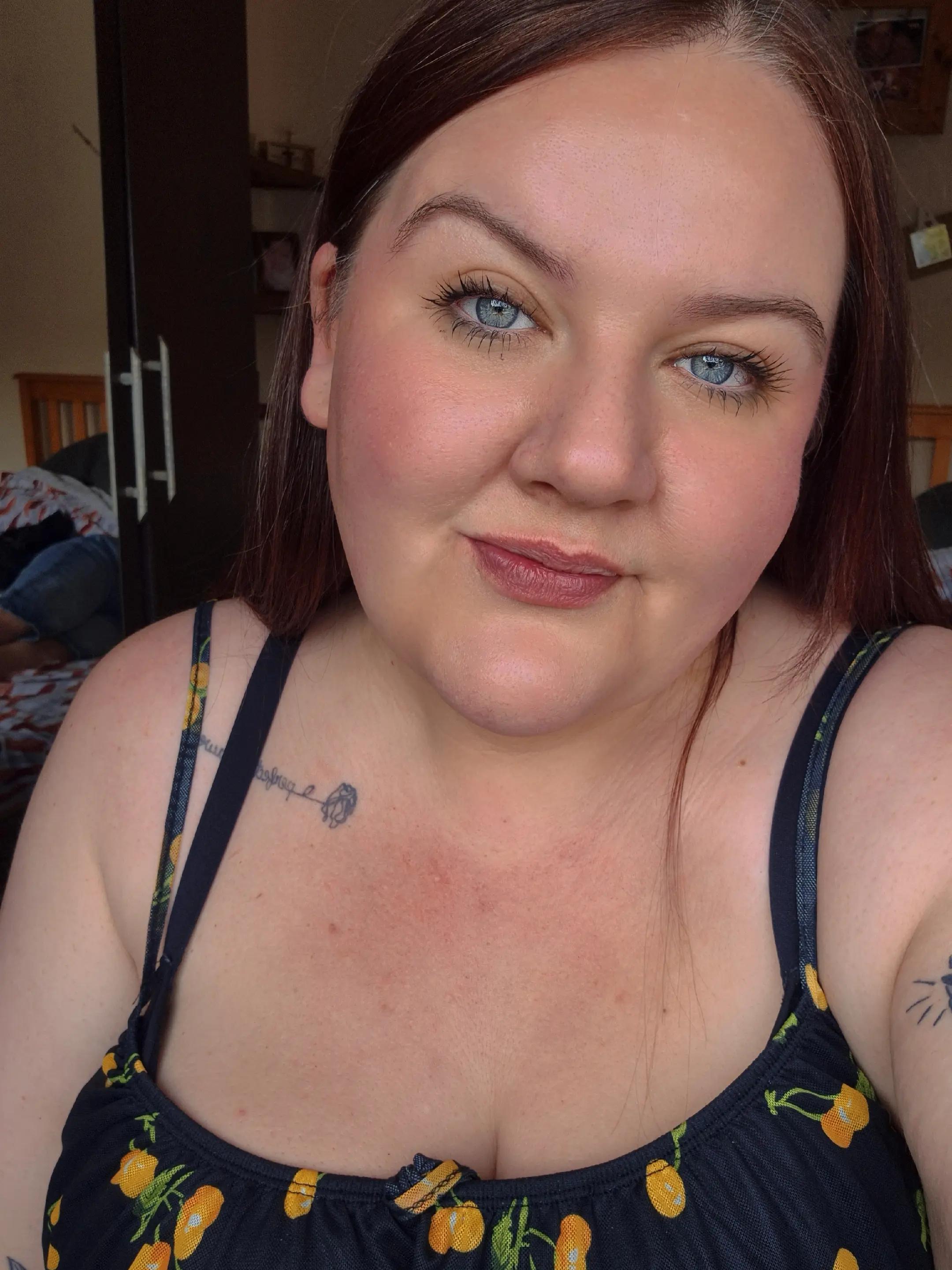 @Laura | Plus Size Confidence