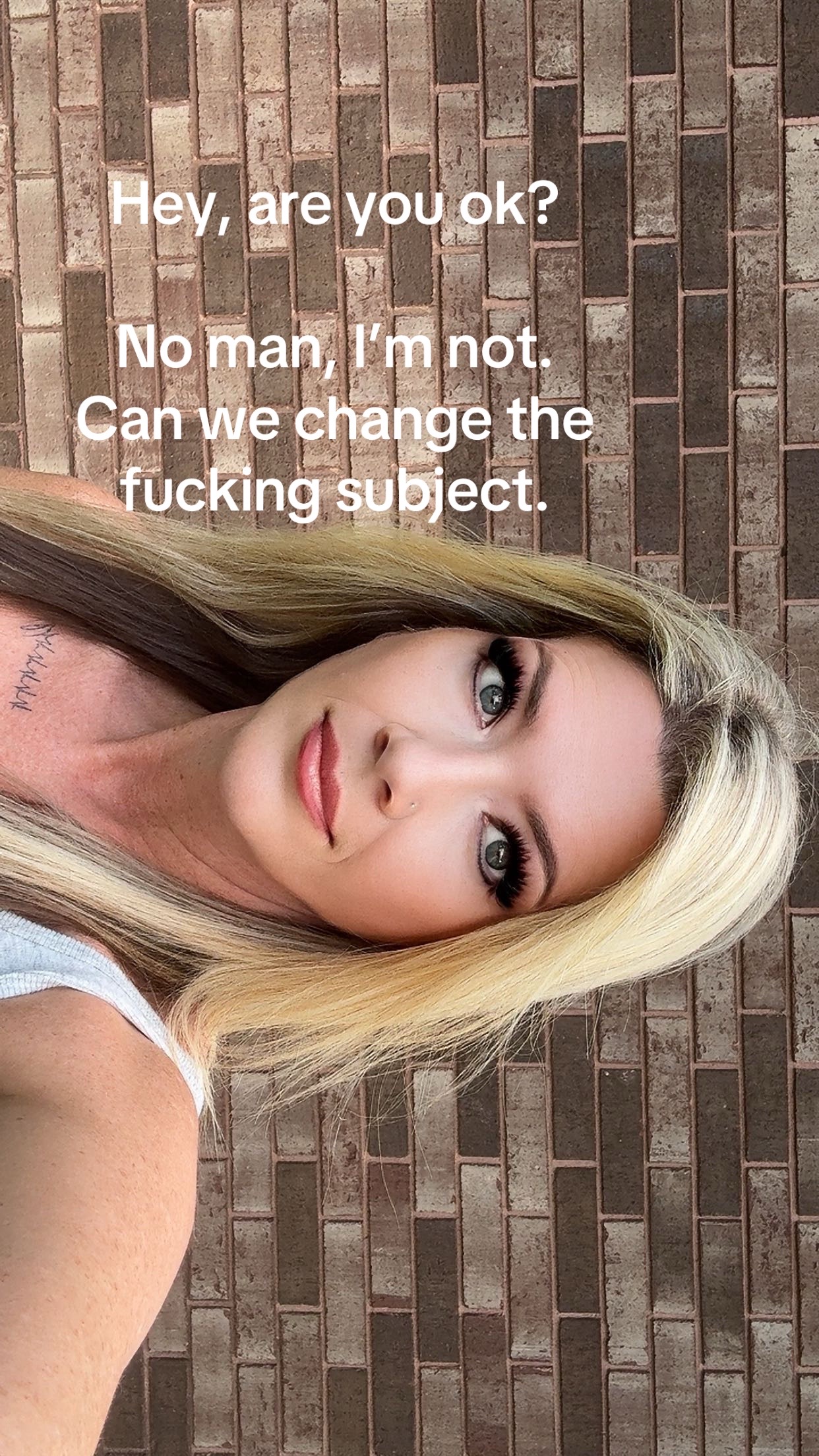 @💋 Christine