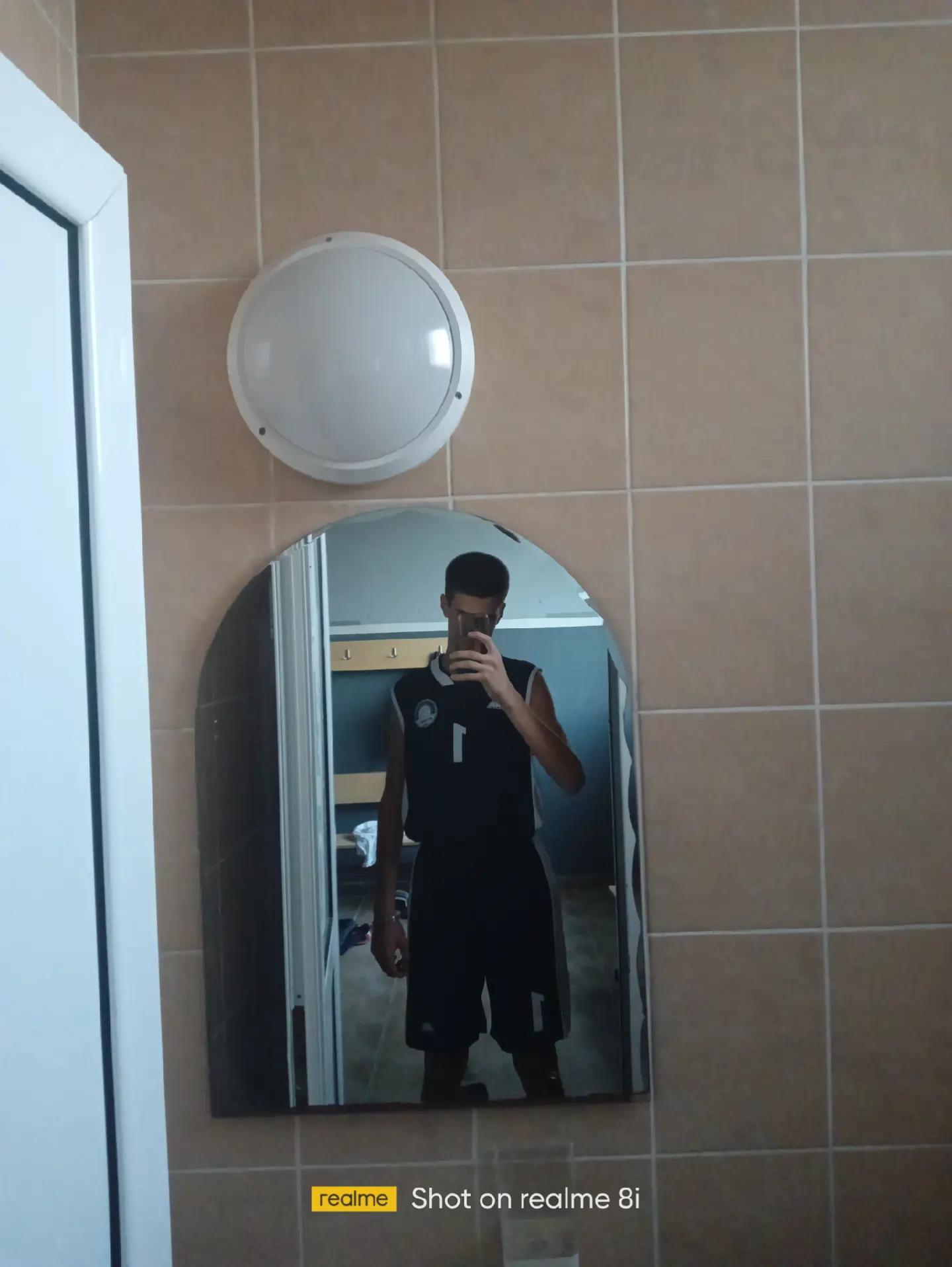 @lukovic