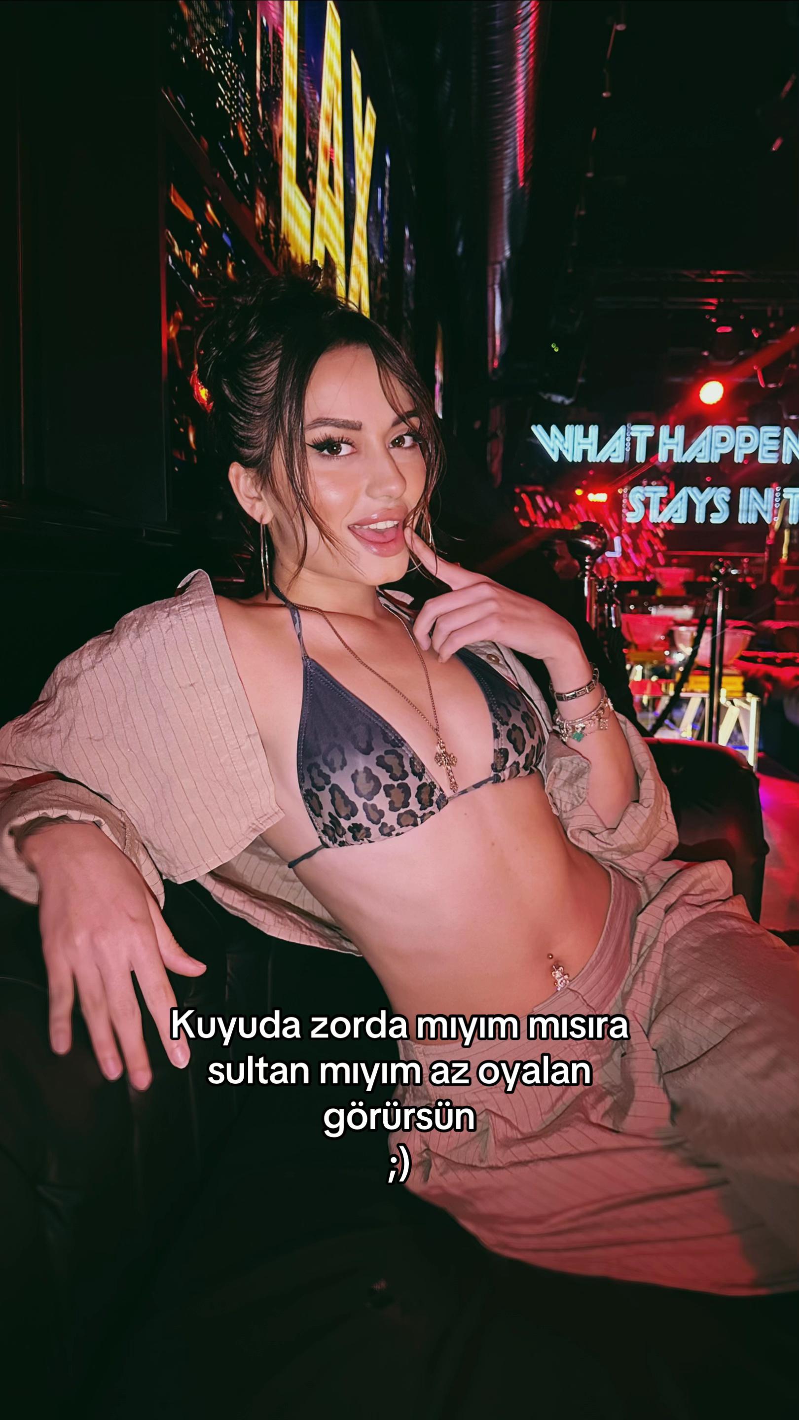@ᴀᴢʀᴀ 🇦🇱