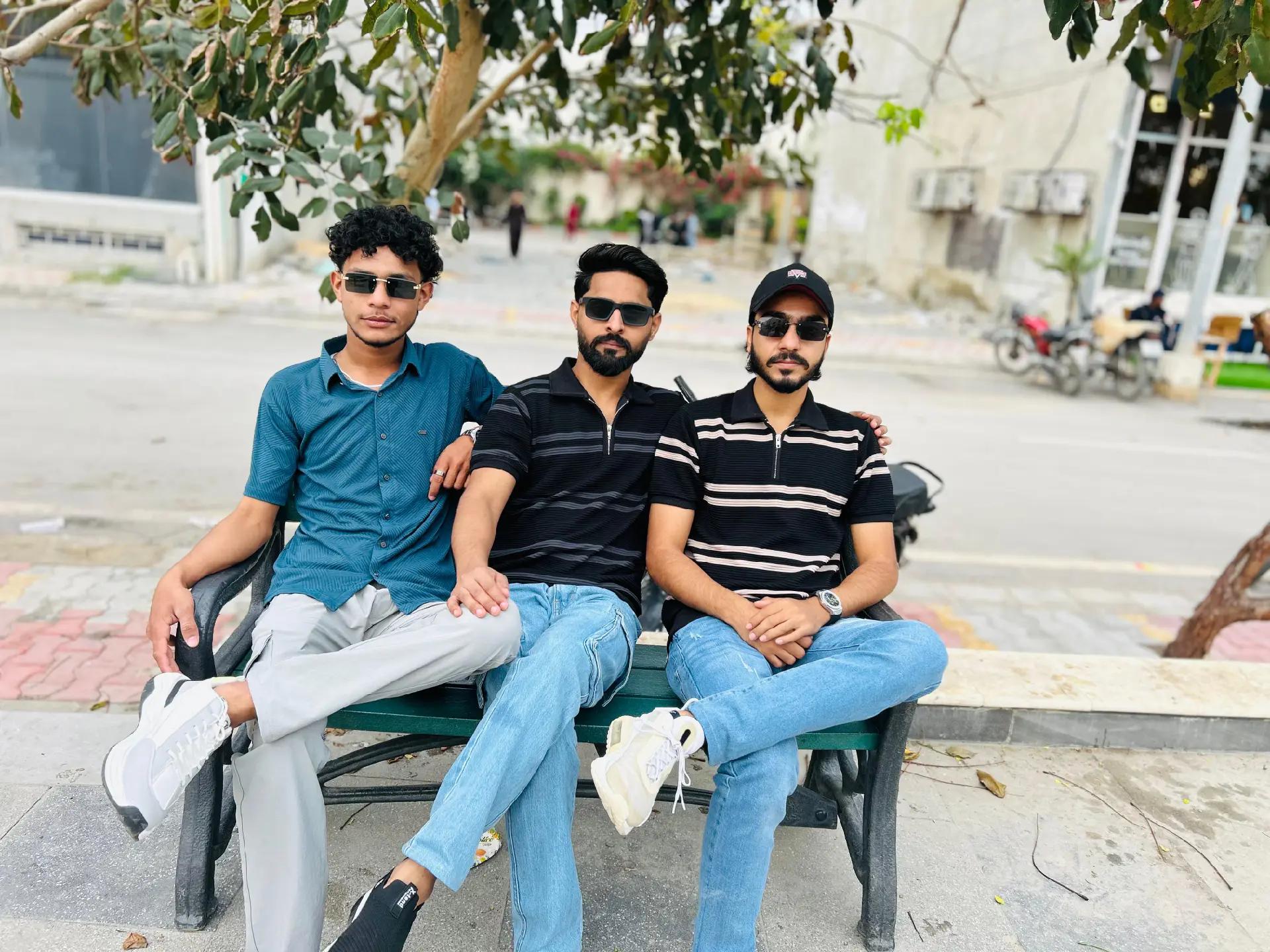 @Tameem Qureshi 🩵