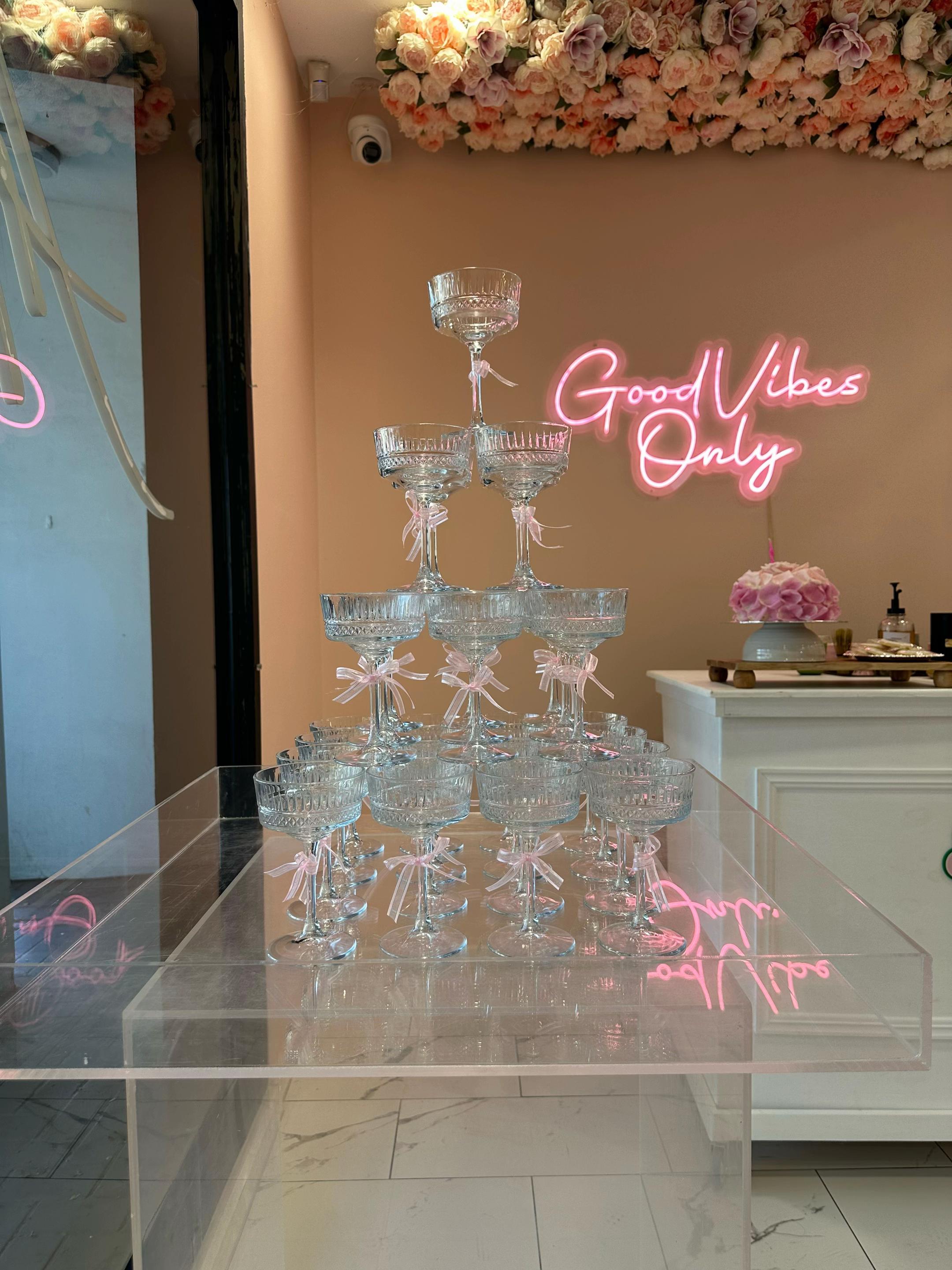 @Adora Haus